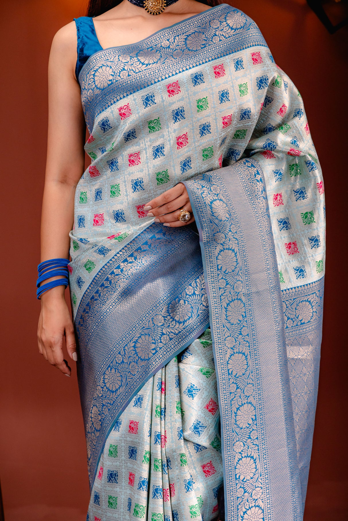 Mimosa Women's Woven Design Kanjivaram Style Art Silk Saree With Blouse Piece : SA00001655SFFREE