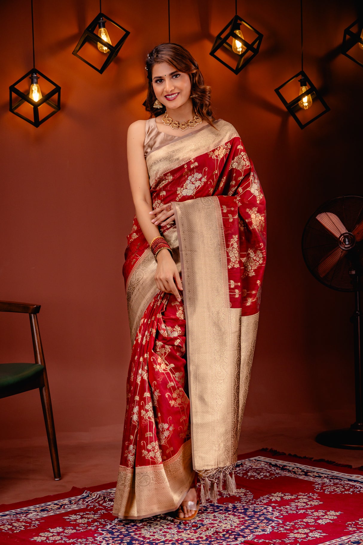 Mimosa Women's Woven Design Kanjivaram Style Art Silk Saree With Blouse Piece : SA00001736MRFREE