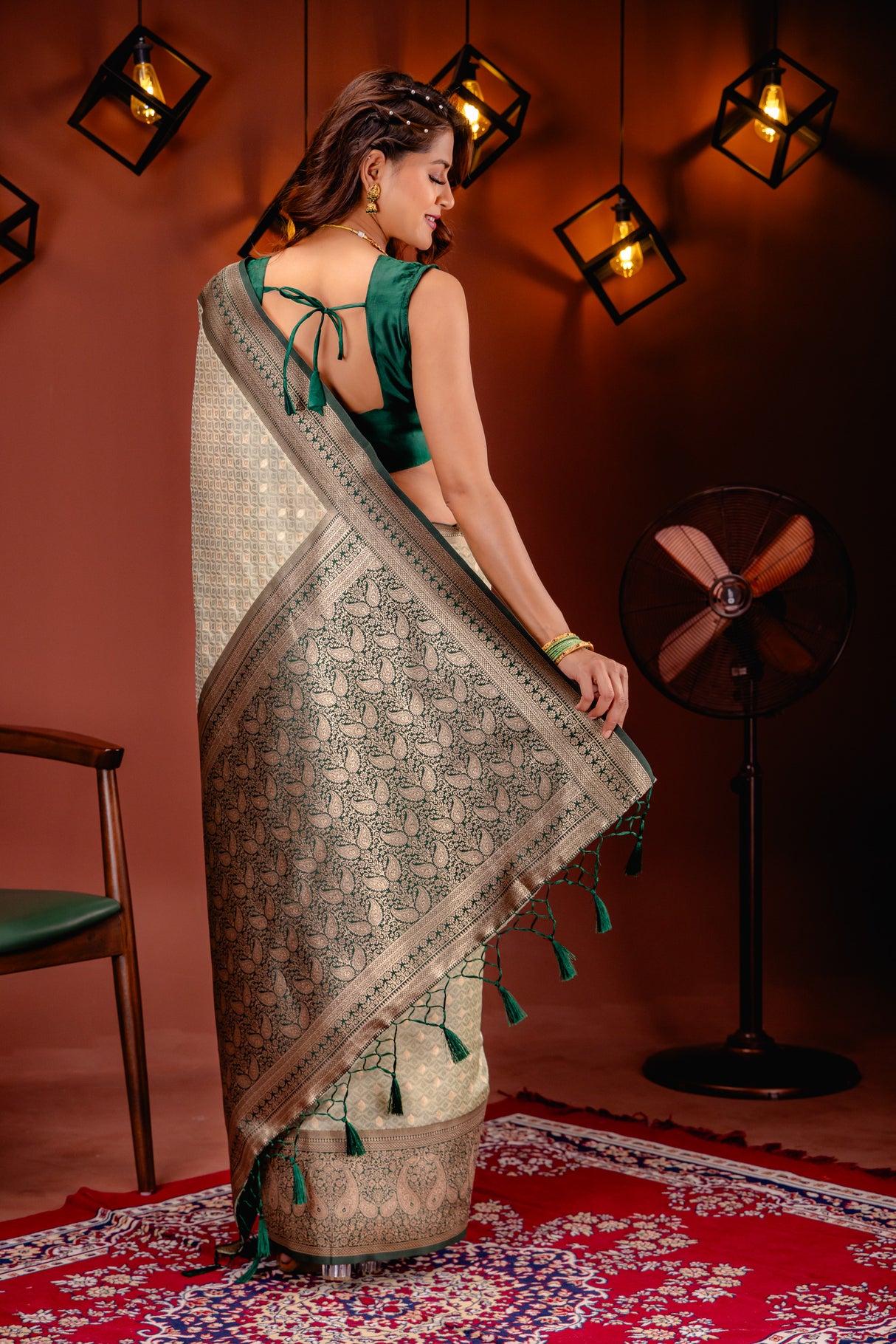 Mimosa Women's Woven Design Kanjivaram Style Art Silk Saree With Blouse Piece : SA00001612PSFREE