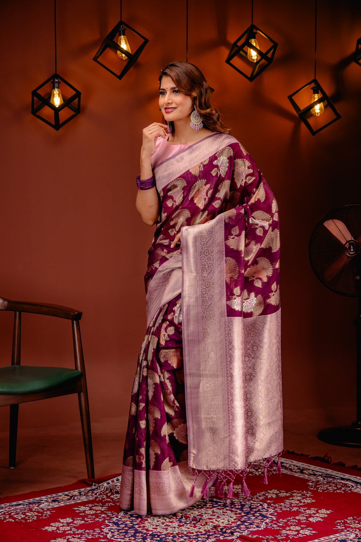 Mimosa Women's Woven Design Kanjivaram Style Art Silk Saree With Blouse Piece : SA00001735WNFREE