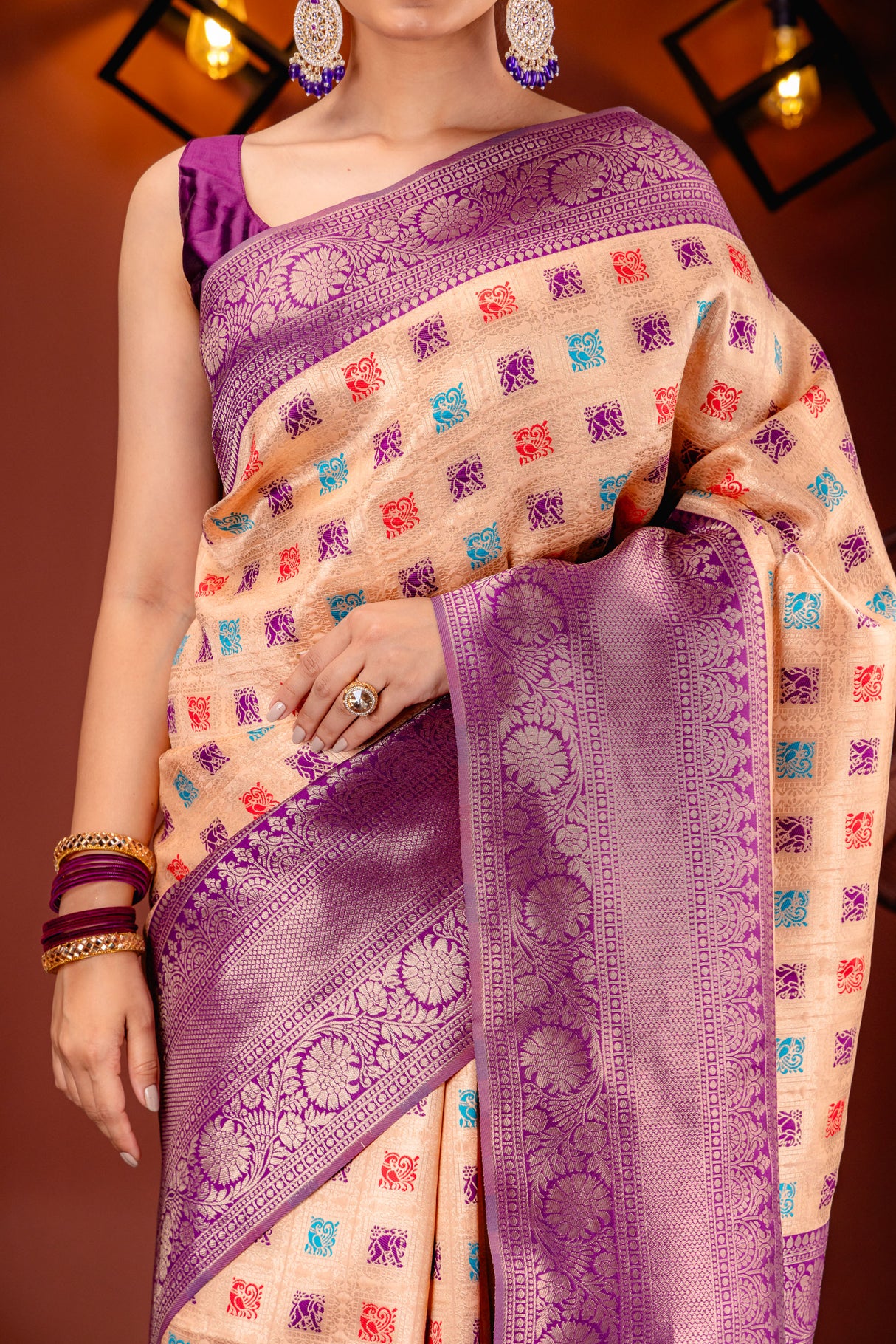 Mimosa Women's Woven Design Kanjivaram Style Art Silk Saree With Blouse Piece : SA00001655PCFREE