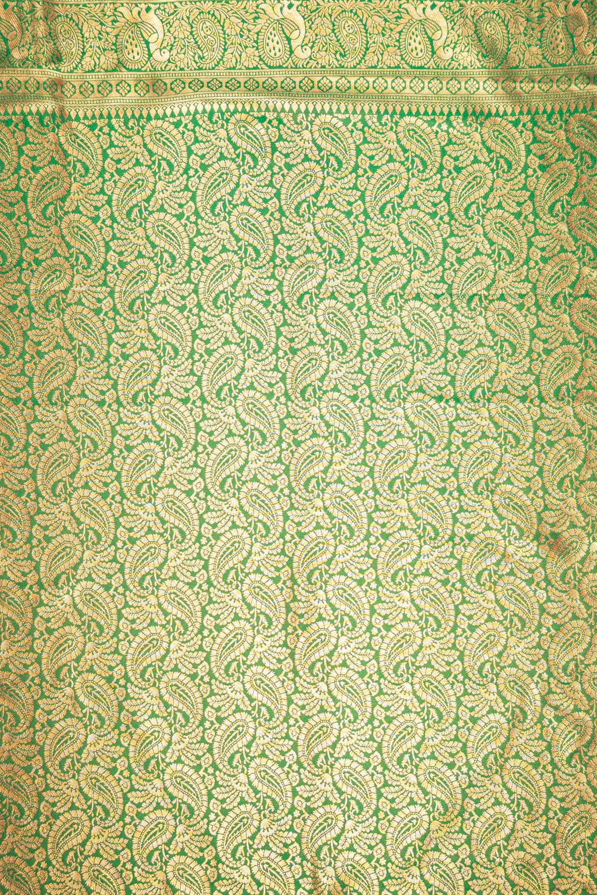 Mimosa Women's Woven Design Kanjivaram Style Art Silk Saree With Blouse Piece : SA00001783MRFREE