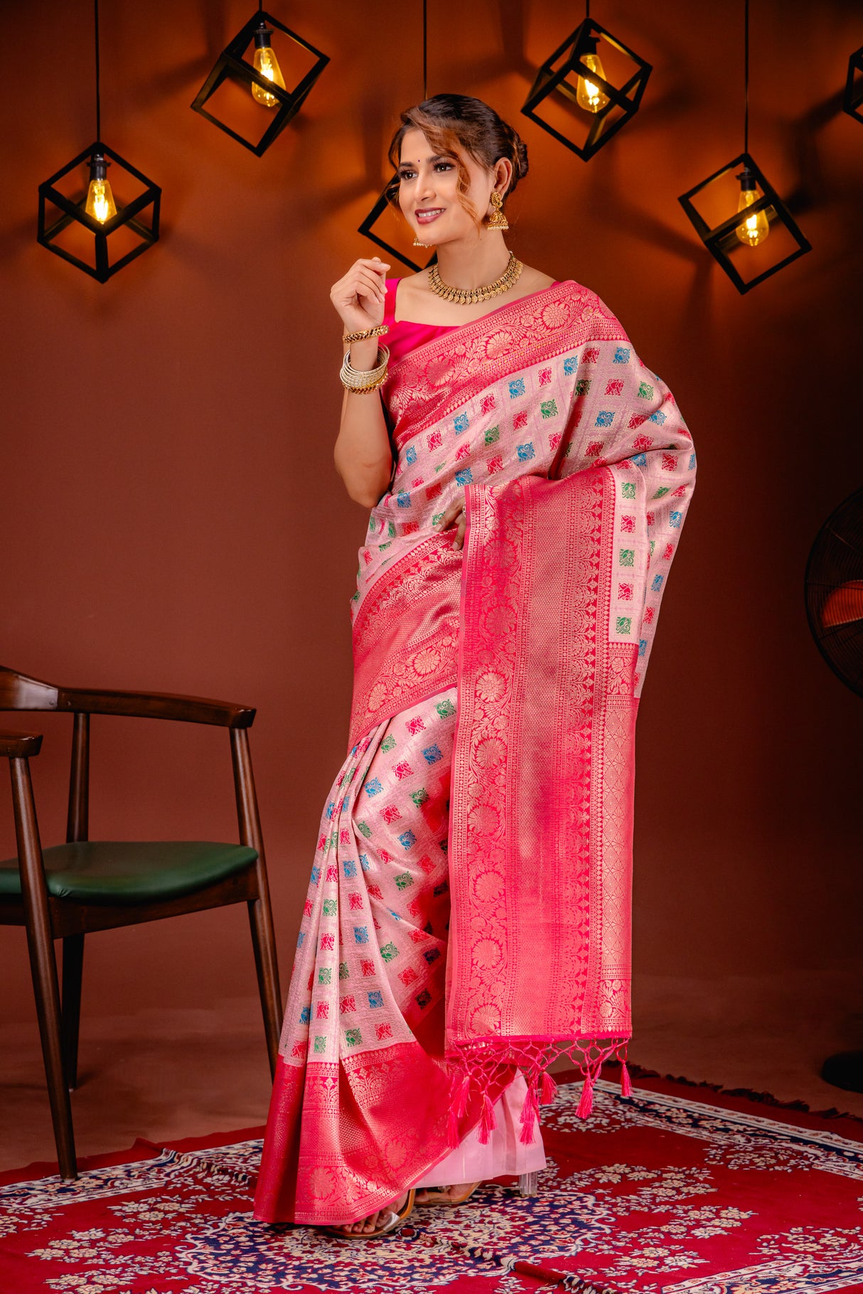 Mimosa Women's Woven Design Kanjivaram Style Art Silk Saree With Blouse Piece : SA00001655PNKFREE