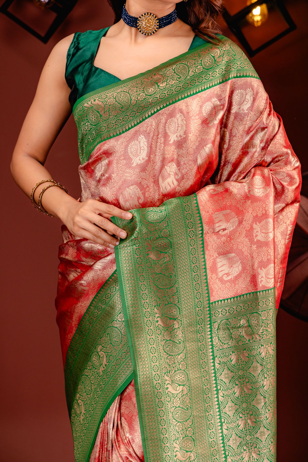 Mimosa Women's Woven Design Kanjivaram Style Art Silk Saree With Blouse Piece : SA00001783MRFREE