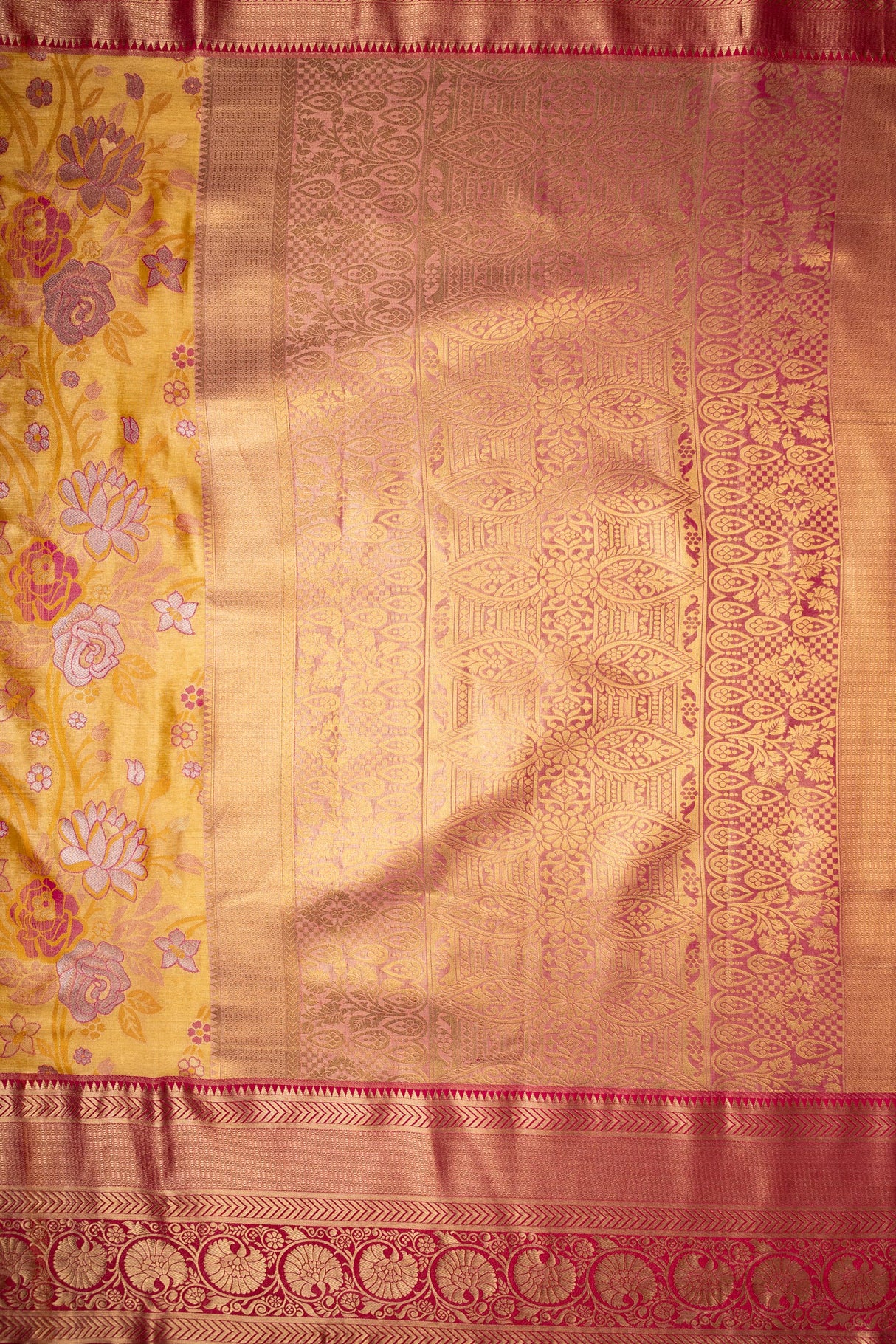 Mimosa Women's Woven Design Kanjivaram Style Art Silk Saree With Blouse Piece : SA00001820GDFREE