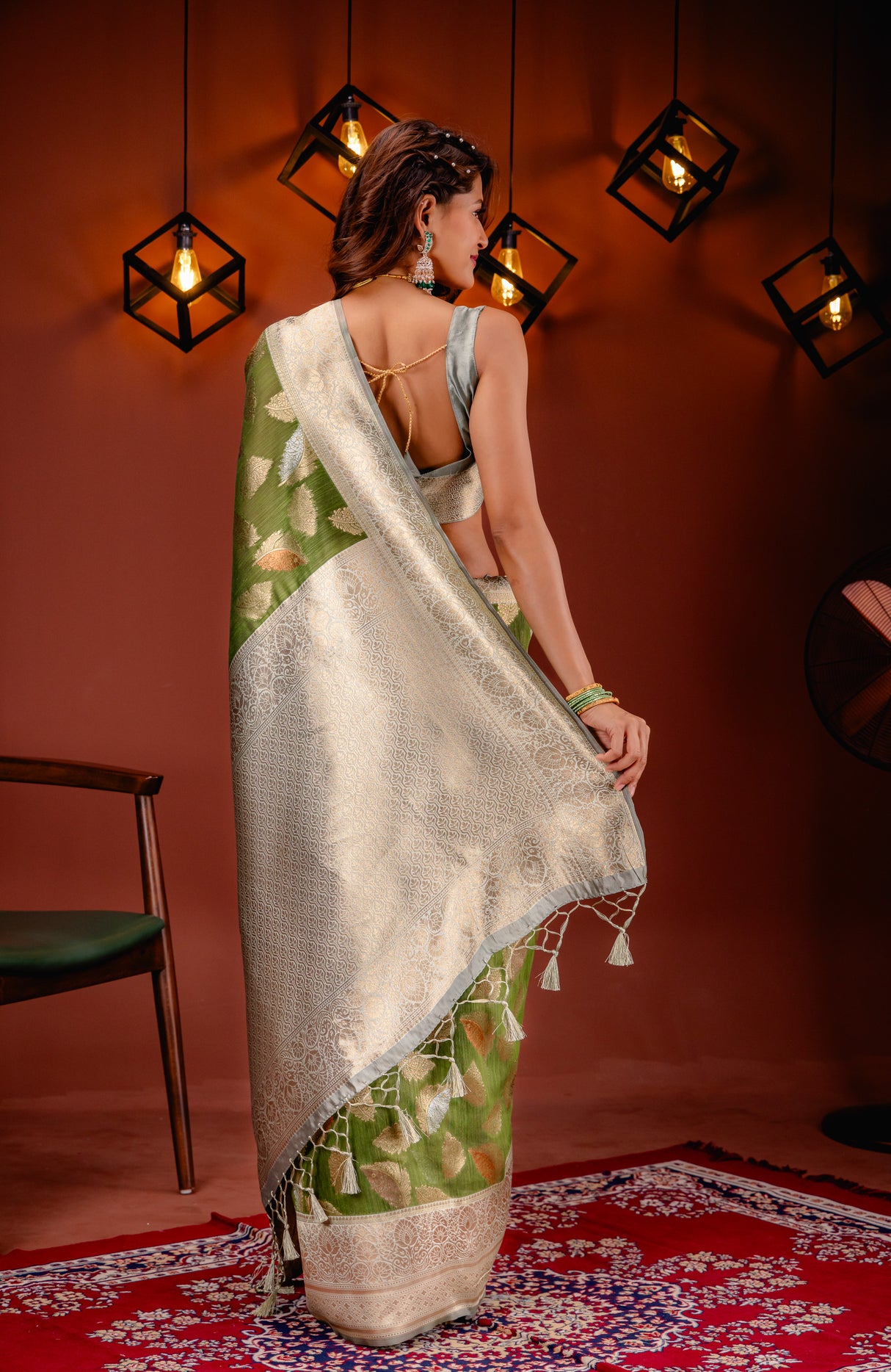 Mimosa Women's Woven Design Kanjivaram Style Art Silk Saree With Blouse Piece : SA00001742OLFREE