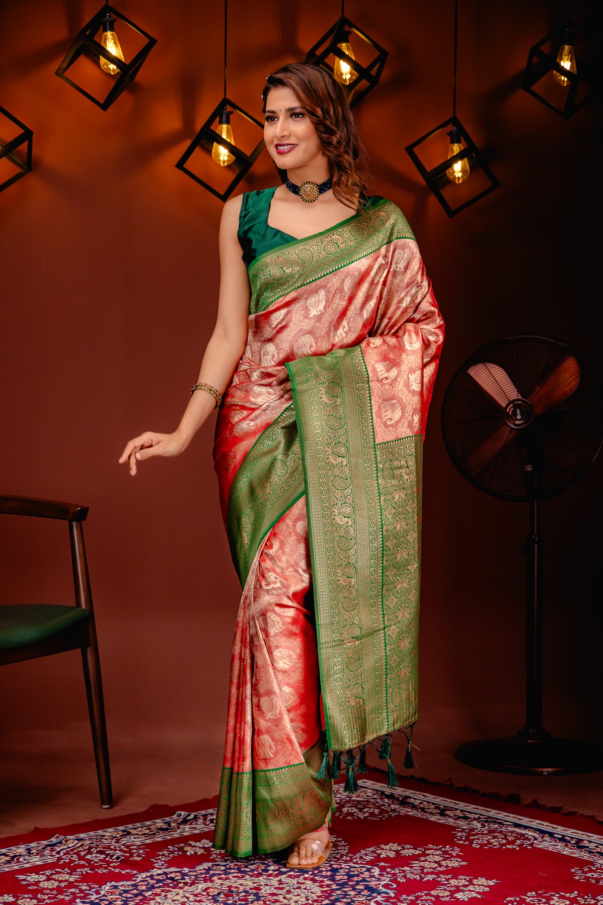 Mimosa Women's Woven Design Kanjivaram Style Art Silk Saree With Blouse Piece : SA00001783MRFREE