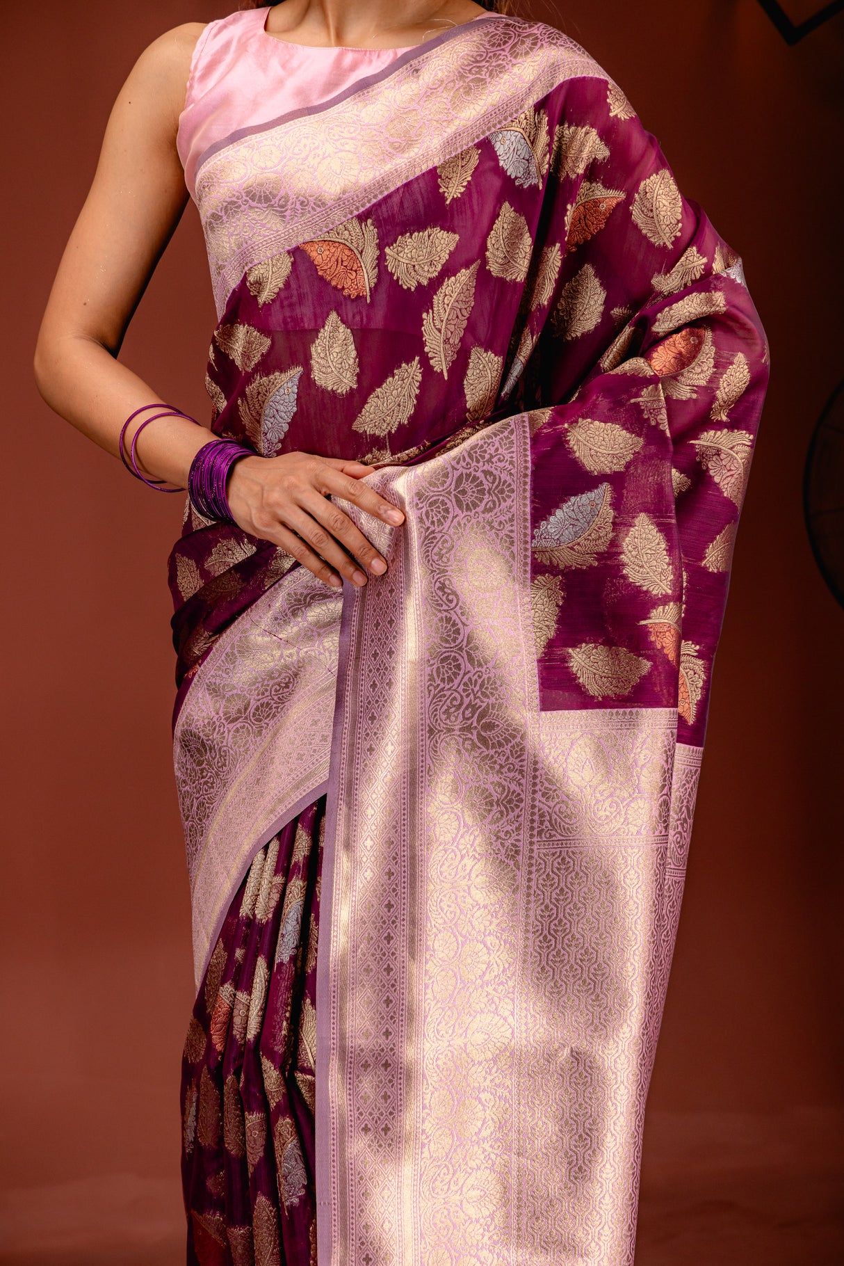 Mimosa Women's Woven Design Kanjivaram Style Art Silk Saree With Blouse Piece : SA00001742WNFREE