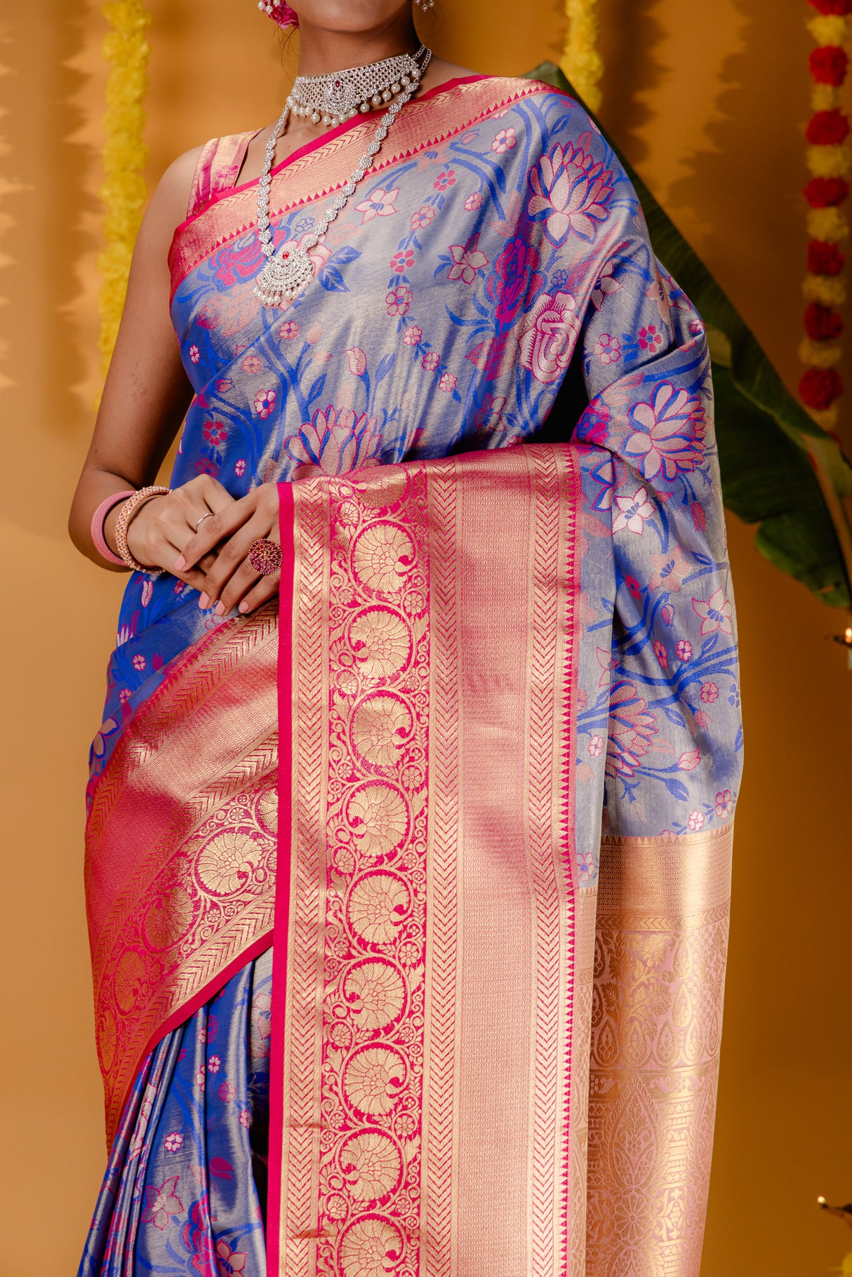 Mimosa Women's Woven Design Kanjivaram Style Art Silk Saree With Blouse Piece : SA00001820RBFREE