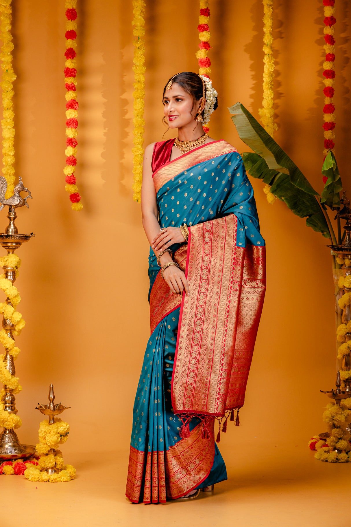 Mimosa Women's Woven Design Kanjivaram Style Art Silk Saree With Blouse Piece : SA00001731ANFREE