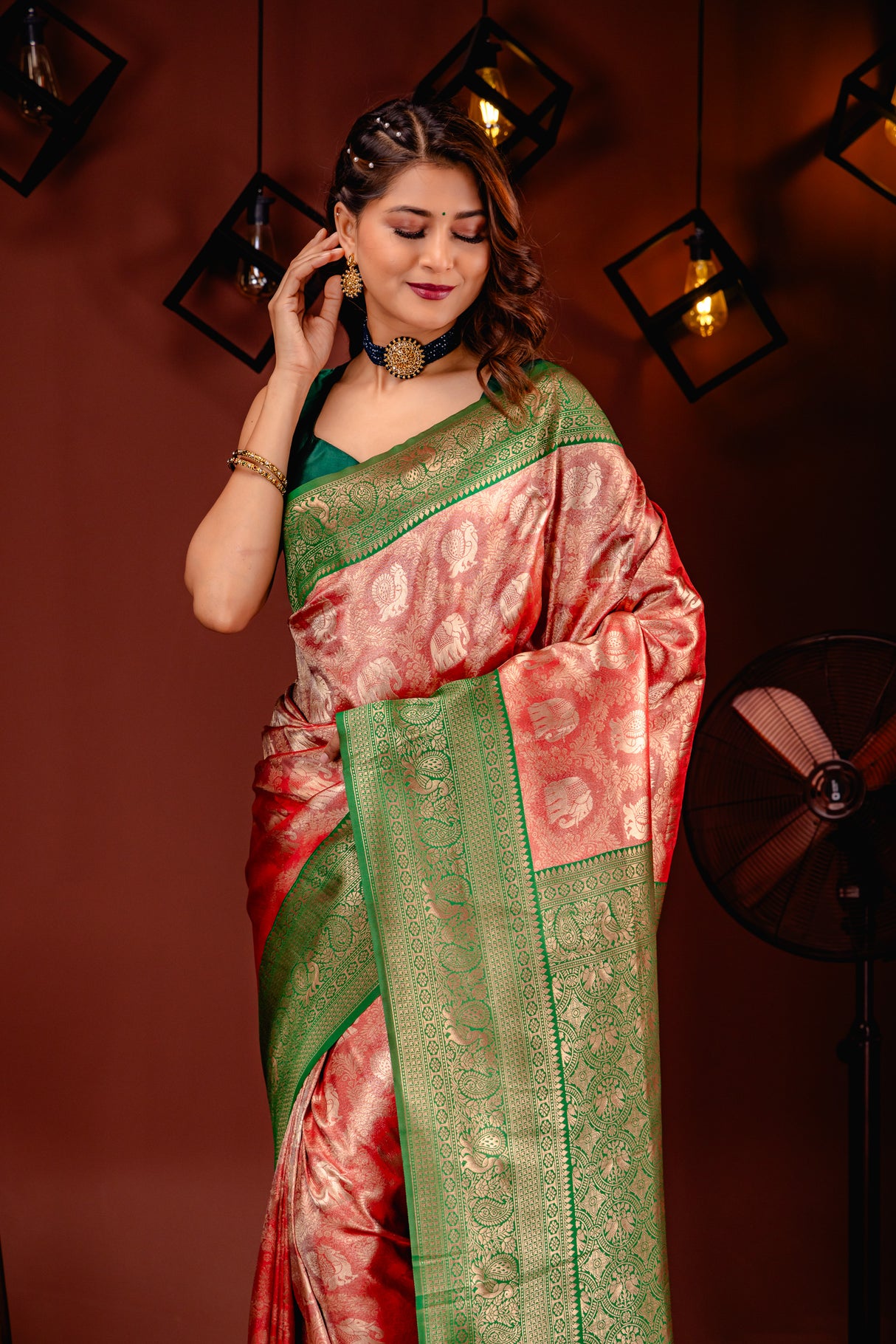 Mimosa Women's Woven Design Kanjivaram Style Art Silk Saree With Blouse Piece : SA00001783MRFREE