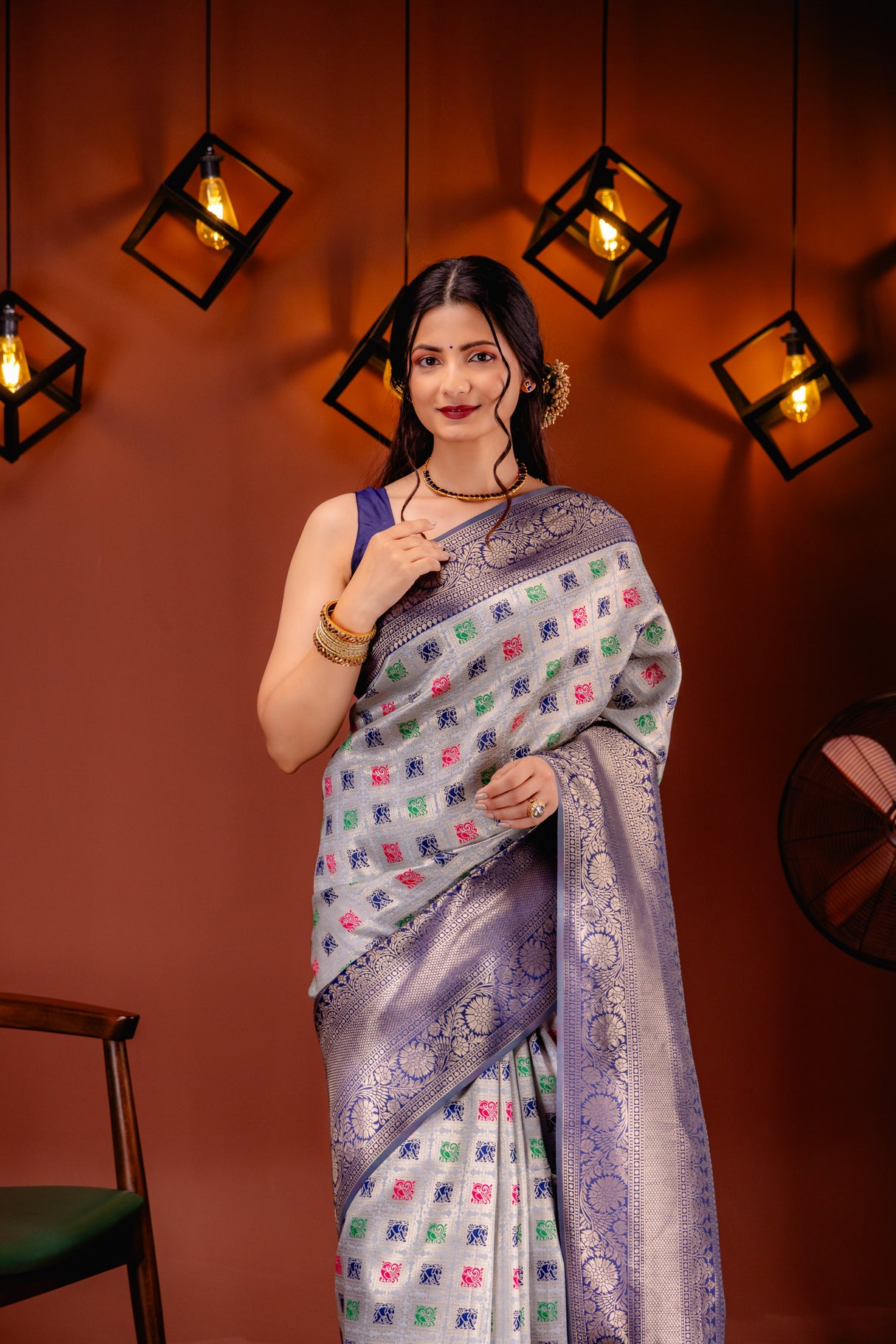 Mimosa Women's Woven Design Kanjivaram Style Art Silk Saree With Blouse Piece : SA00001655GYFREE