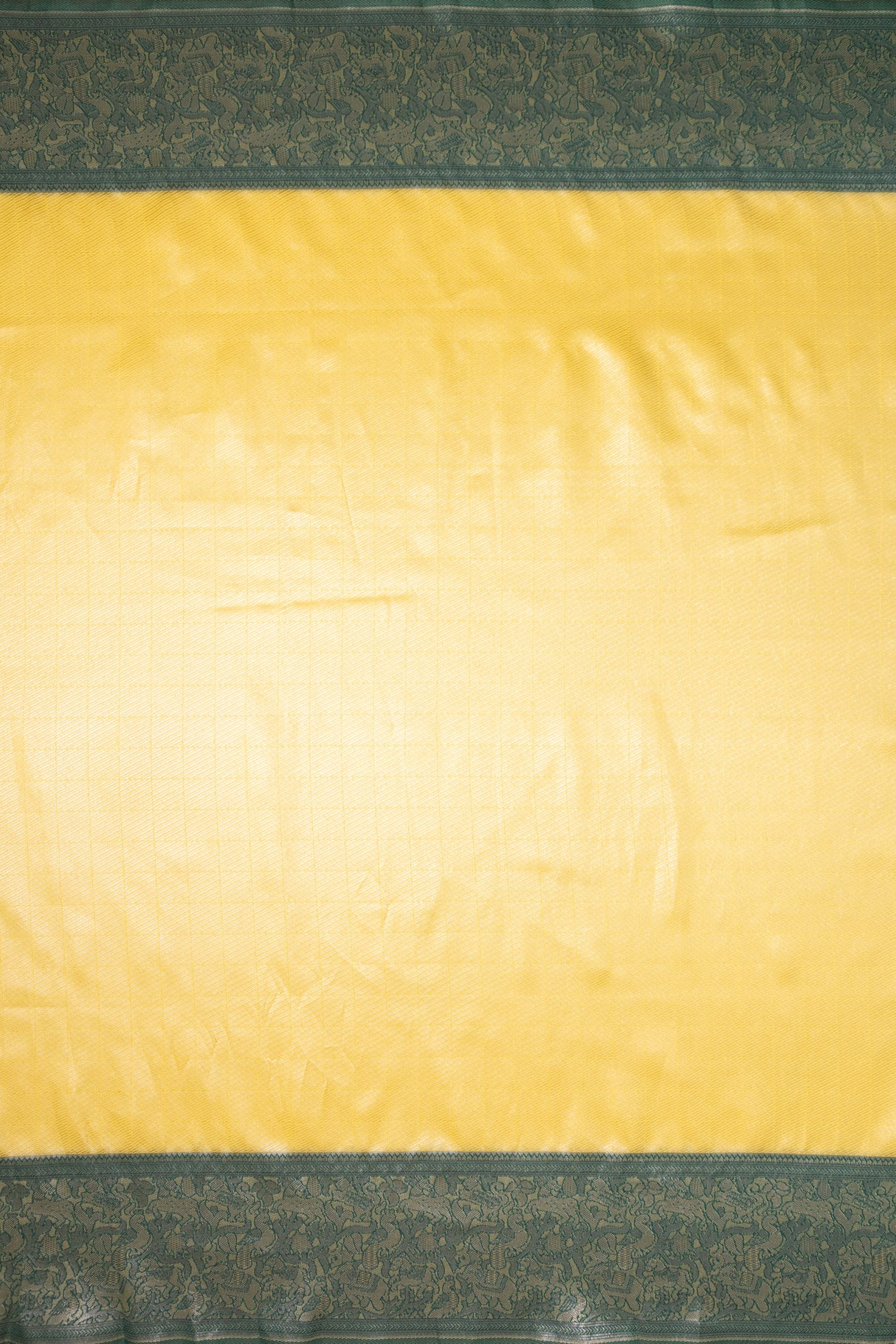 Mimosa Women's Woven Design Kanjivaram Style Art Silk Saree With Blouse Piece : SA00001761GDFREE