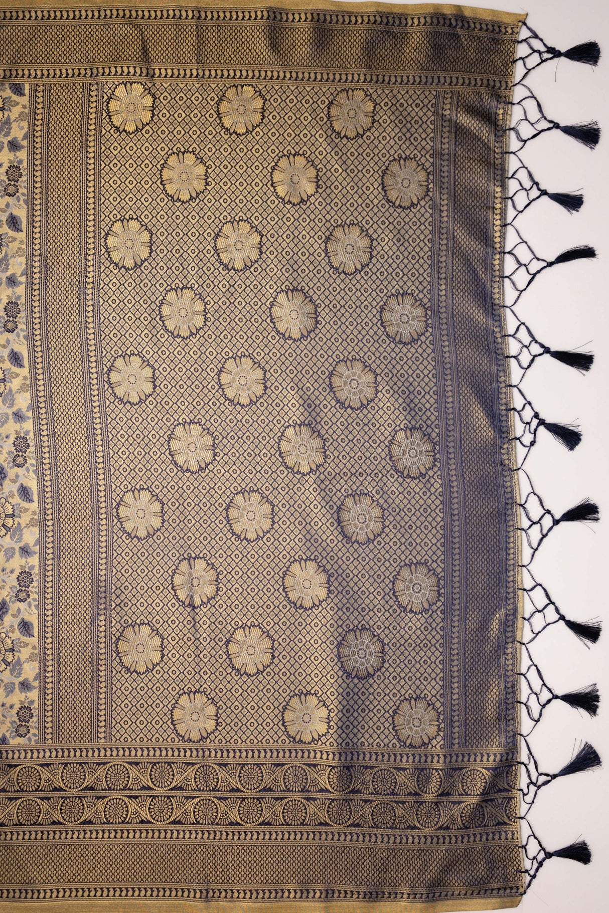 Mimosa Women's Woven Design Kanjivaram Style Art Silk Saree With Blouse Piece : SA00001621GYFREE