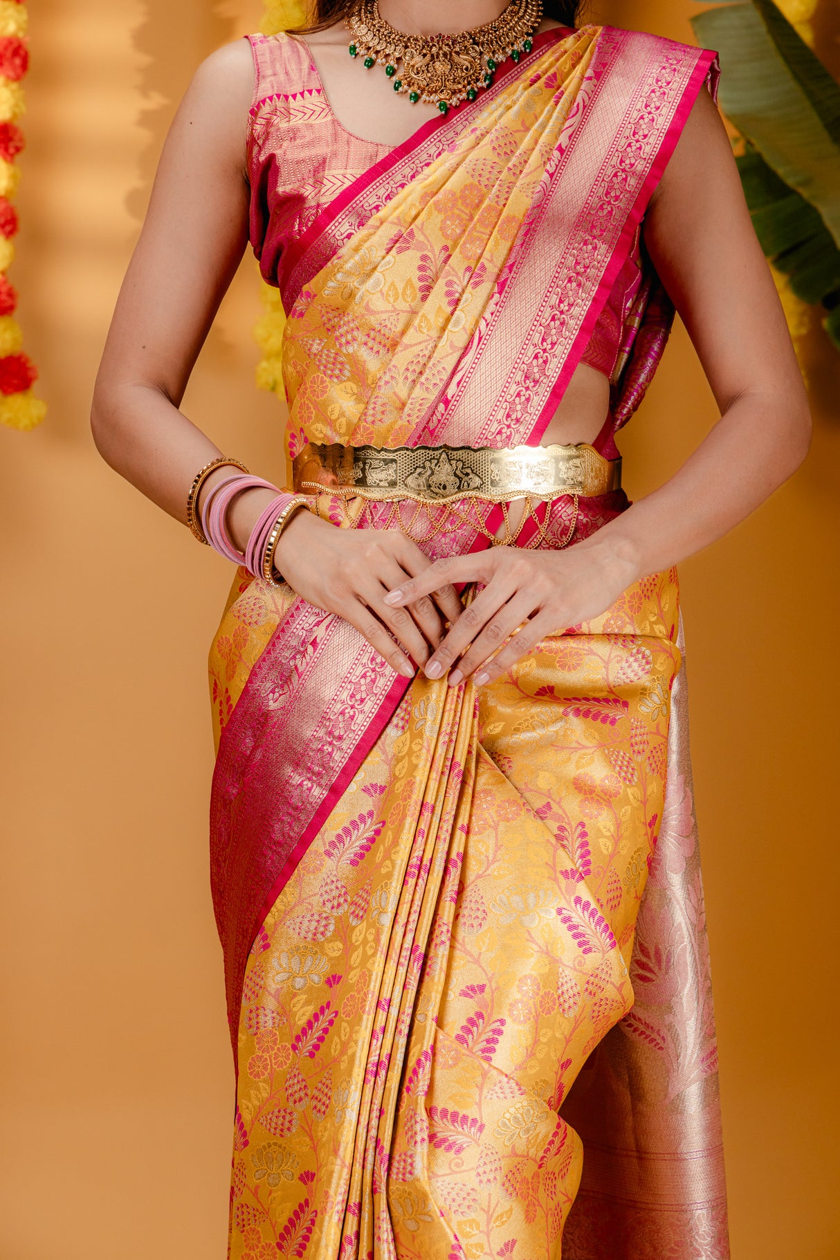 Mimosa Women's Woven Design Kanjivaram Style Art Silk Saree With Blouse Piece : SA00001812GDFREE