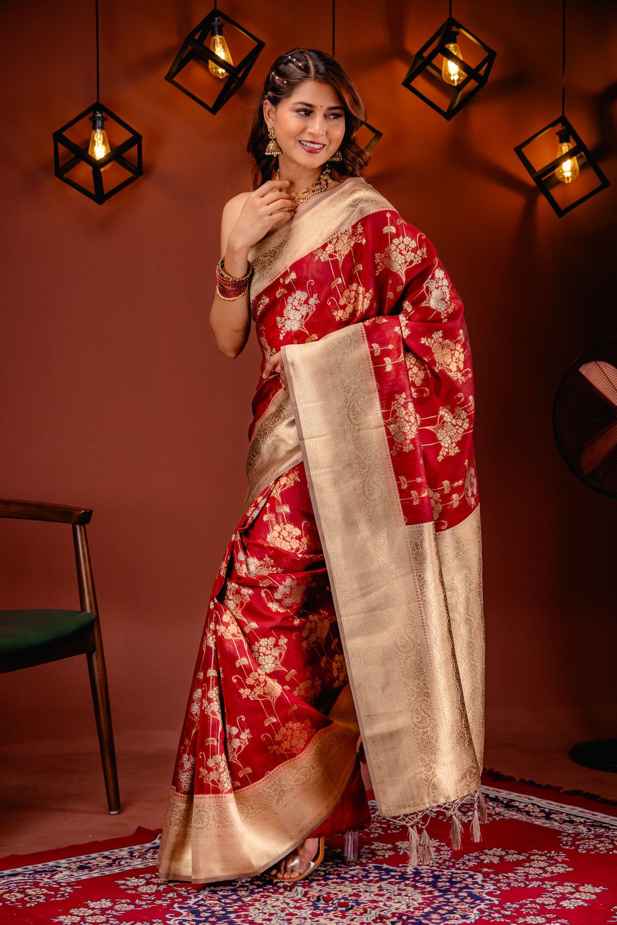 Mimosa Women's Woven Design Kanjivaram Style Art Silk Saree With Blouse Piece : SA00001736MRFREE