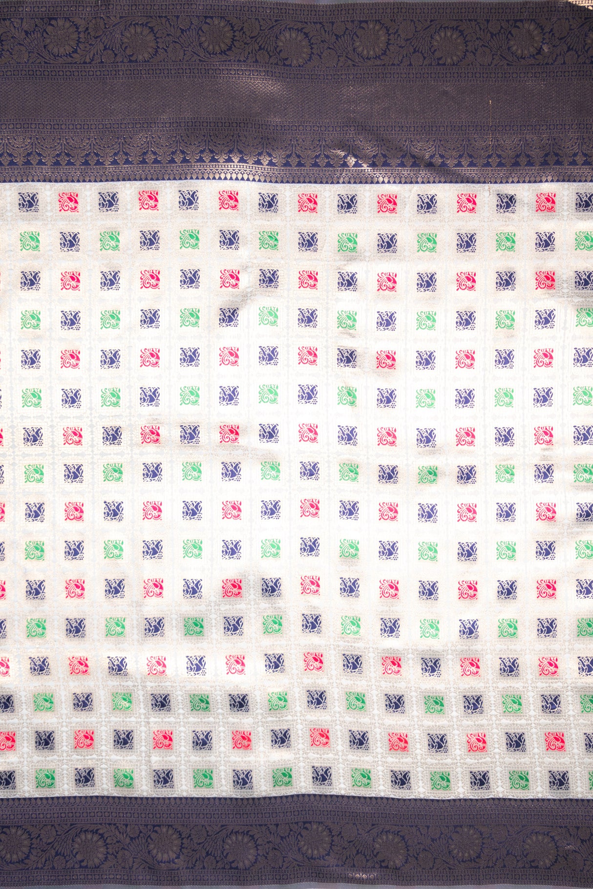 Mimosa Women's Woven Design Kanjivaram Style Art Silk Saree With Blouse Piece : SA00001655GYFREE