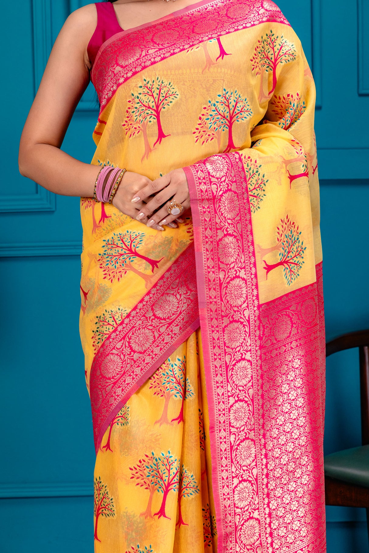 Mimosa Women's Woven Design Banarasi Style Art Silk Saree With Blouse Piece : SA00001580GDFREE