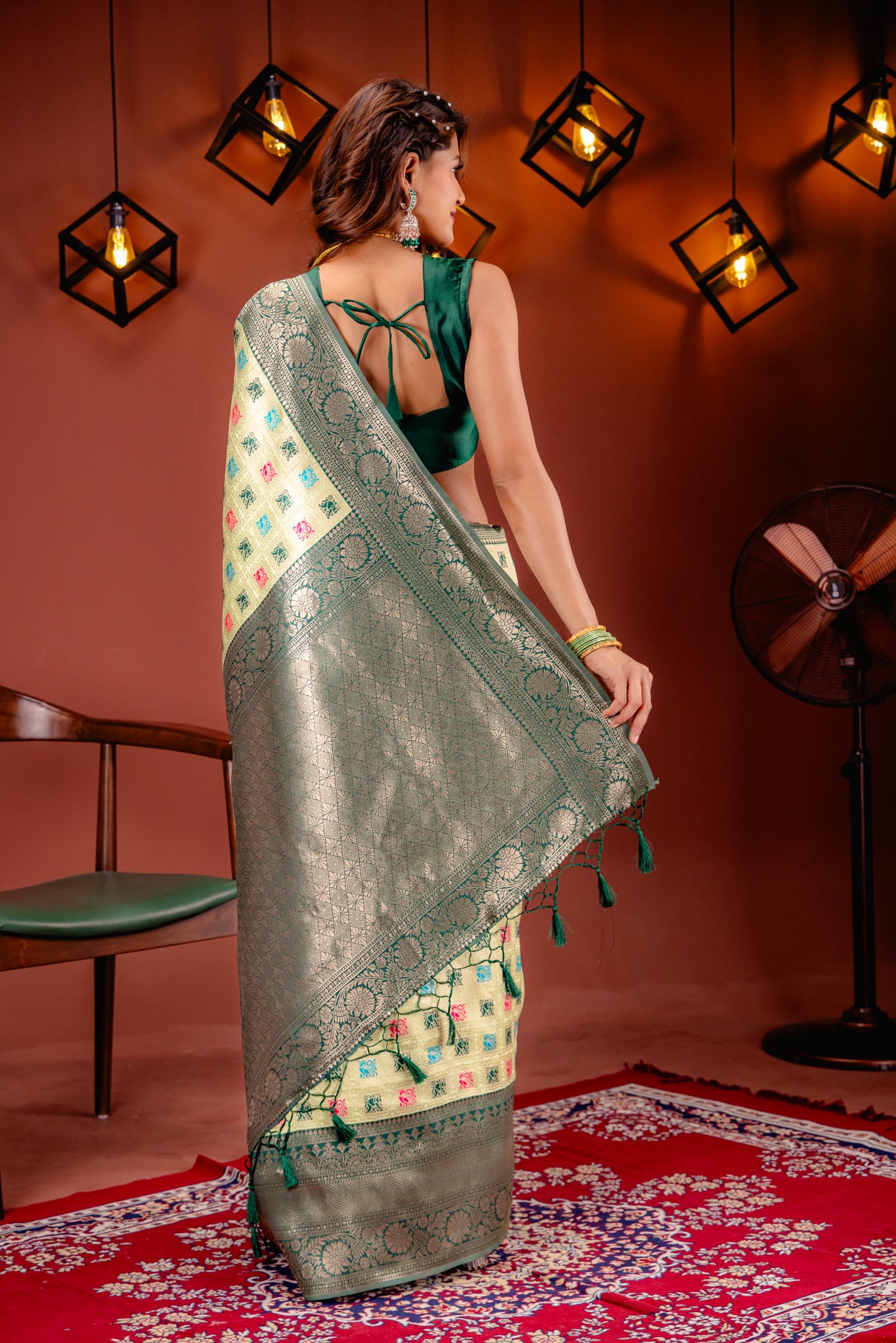 Mimosa Women's Woven Design Kanjivaram Style Art Silk Saree With Blouse Piece : SA00001655PSFREE