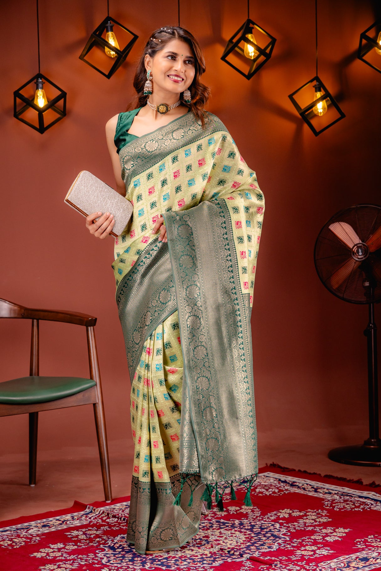 Mimosa Women's Woven Design Kanjivaram Style Art Silk Saree With Blouse Piece : SA00001655PSFREE