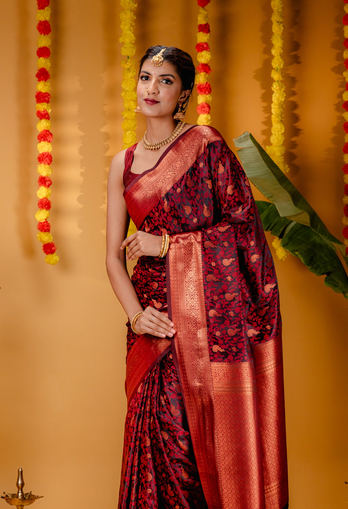 Mimosa Women's Woven Design Kanjivaram Style Art Silk Saree With Blouse Piece : SA00001700MRFREE