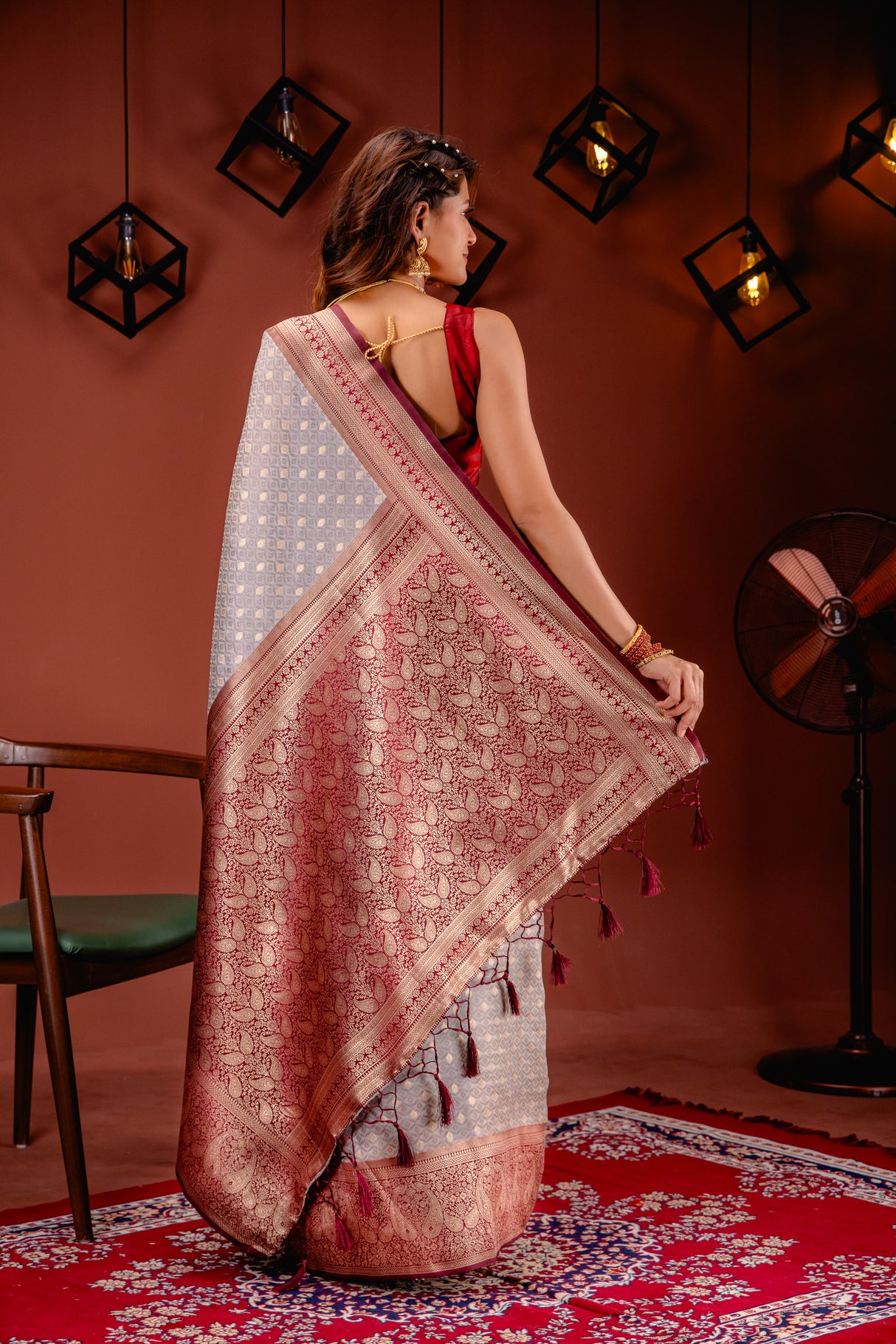 Mimosa Women's Woven Design Kanjivaram Style Art Silk Saree With Blouse Piece : SA00001612BEGFREE