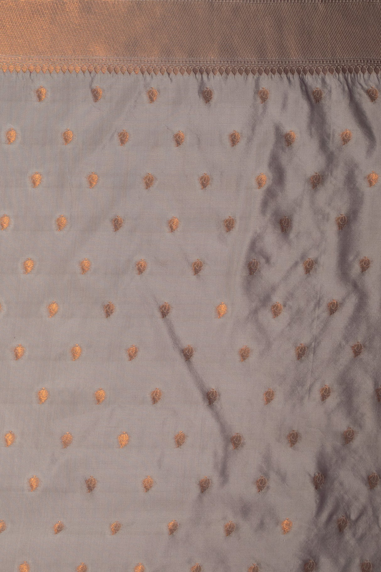 Mimosa Women's Woven Design Kanjivaram Style Art Silk Saree With Blouse Piece : SA00001760GYFREE