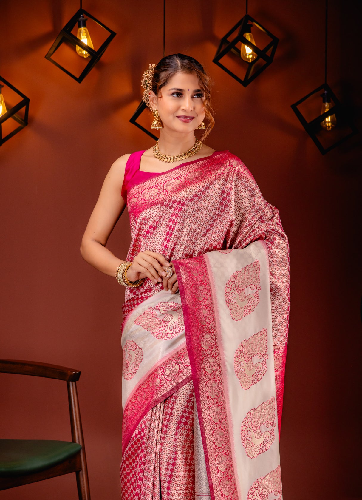 Mimosa Women's Woven Design Kanjivaram Style Art Silk Saree With Blouse Piece : SA00001623RNFREE