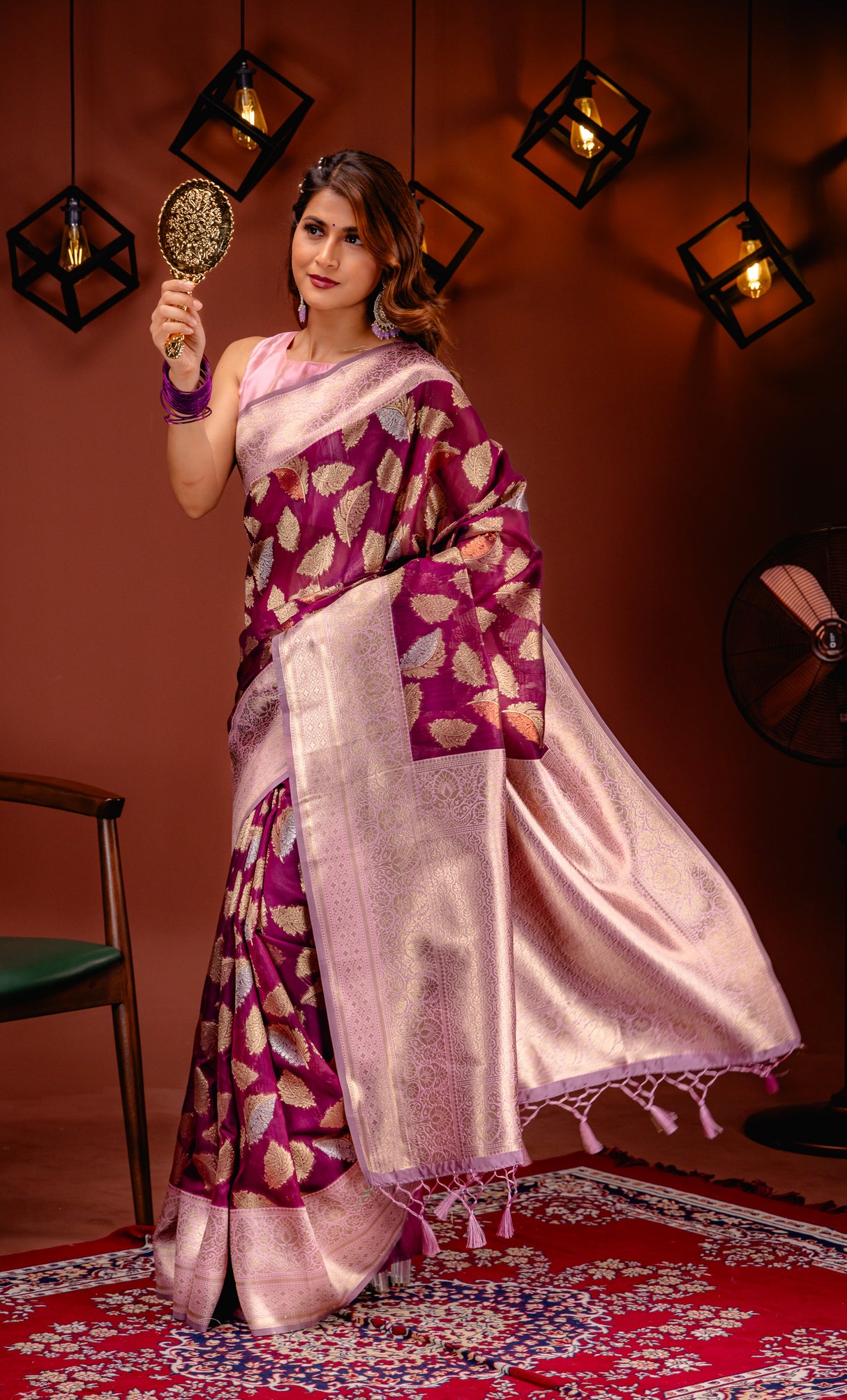 Mimosa Women's Woven Design Kanjivaram Style Art Silk Saree With Blouse Piece : SA00001742WNFREE