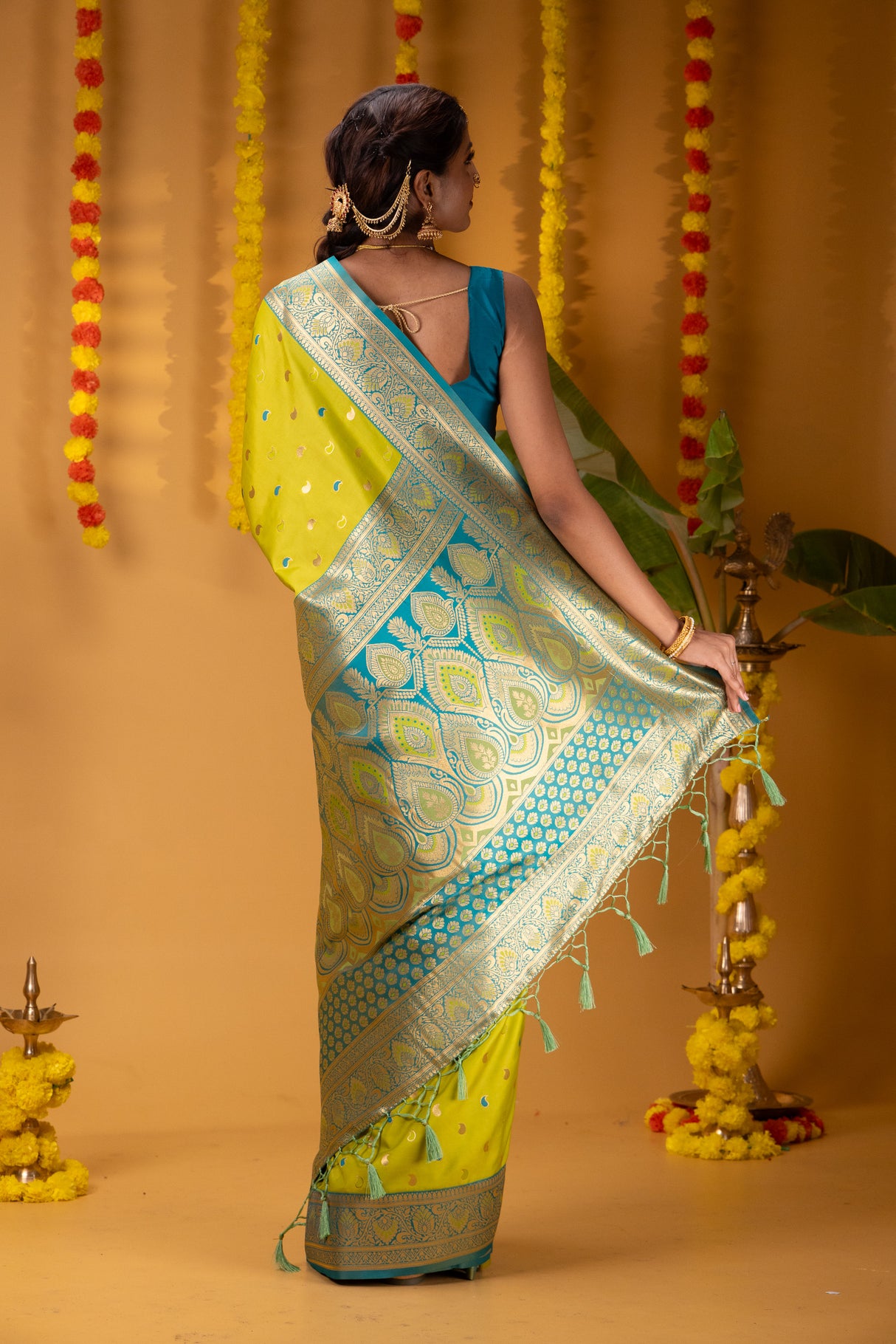 Mimosa Women's Woven Design Kanjivaram Style Art Silk Saree With Blouse Piece : SA00001788PSFREE