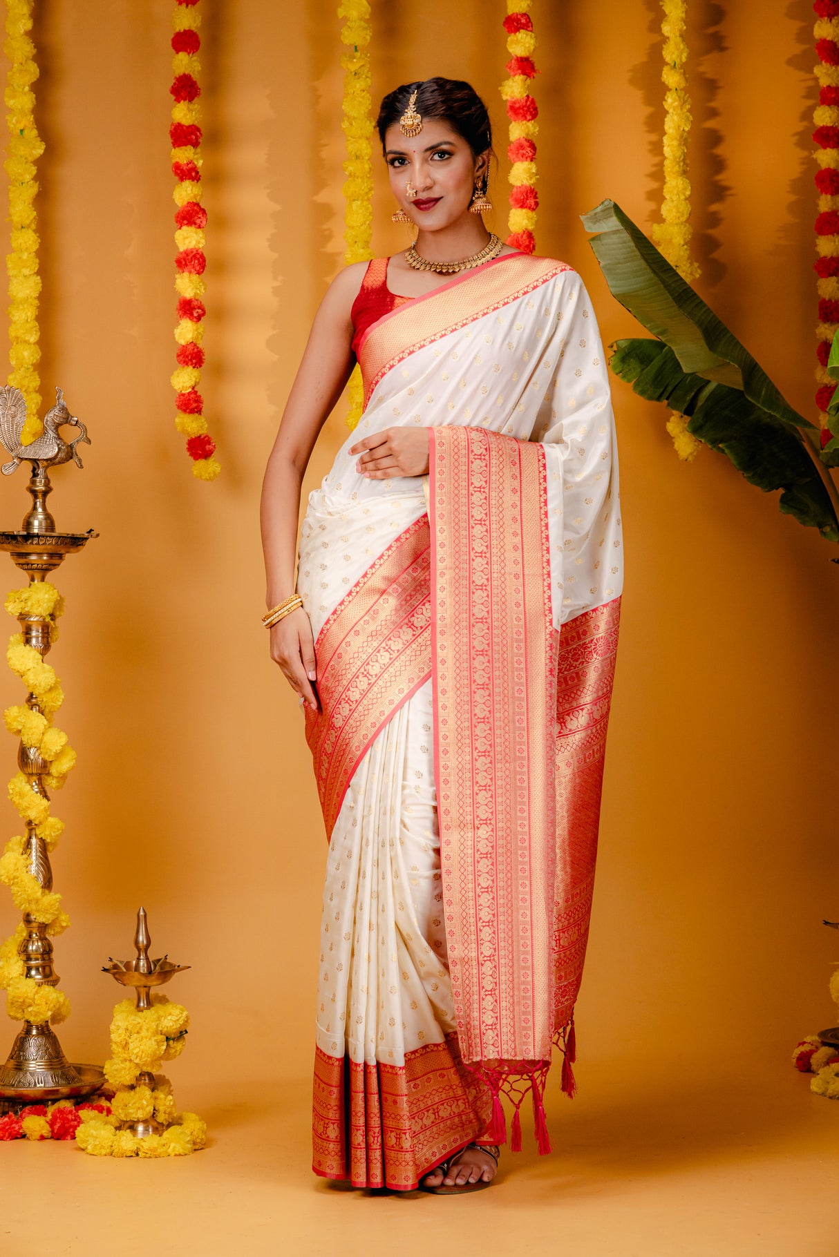 Mimosa Women's Woven Design Kanjivaram Style Art Silk Saree With Blouse Piece : SA00001731HWFREE