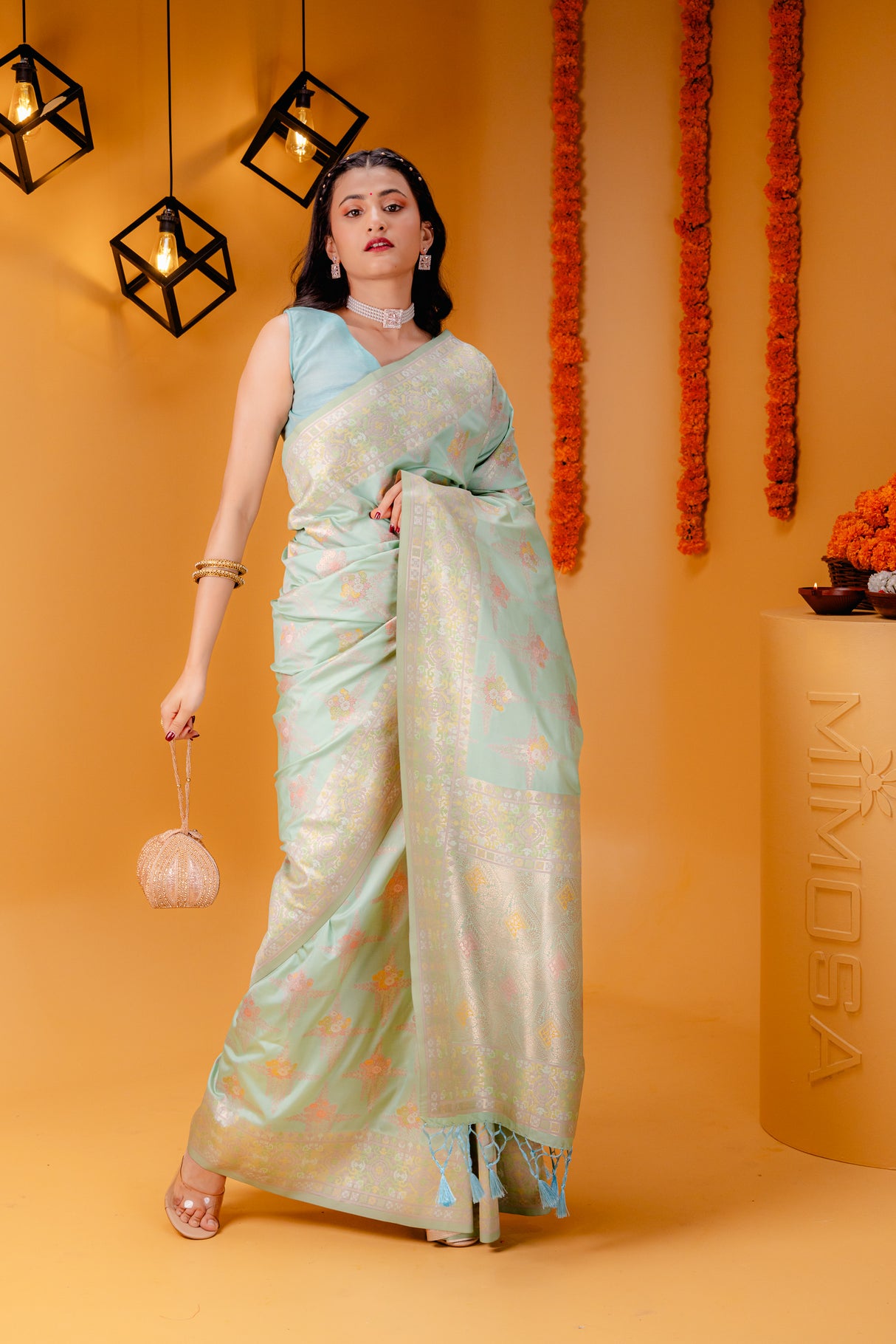 Mimosa Women's Woven Design Kanjivaram Style Art Silk Saree With Blouse Piece : SA00001663RMFREE