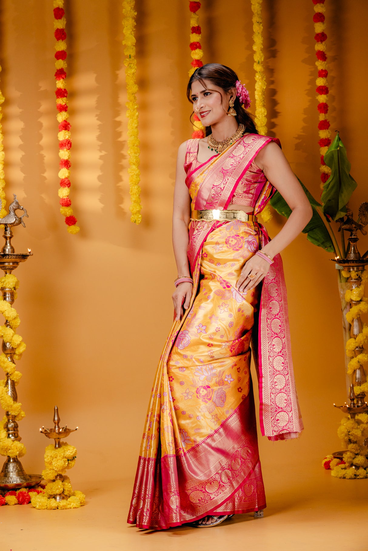 Mimosa Women's Woven Design Kanjivaram Style Art Silk Saree With Blouse Piece : SA00001820GDFREE