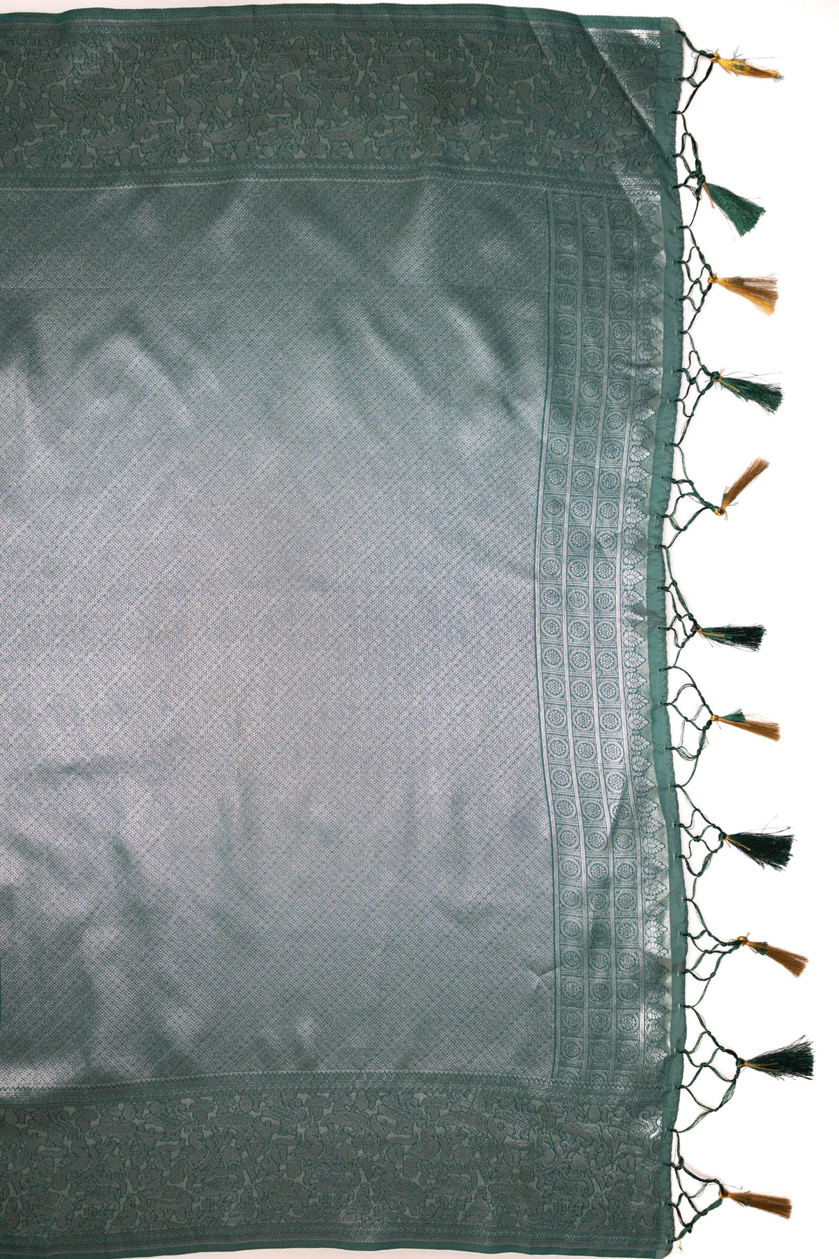 Mimosa Women's Woven Design Kanjivaram Style Art Silk Saree With Blouse Piece : SA00001761GDFREE