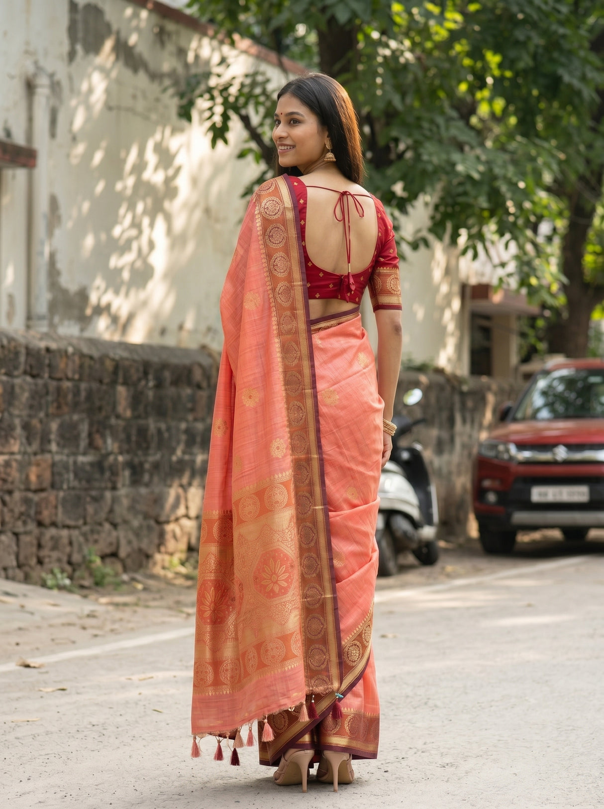 MIMOSA Pink Kanjivaram tusser Saree — pose 2 styling detail