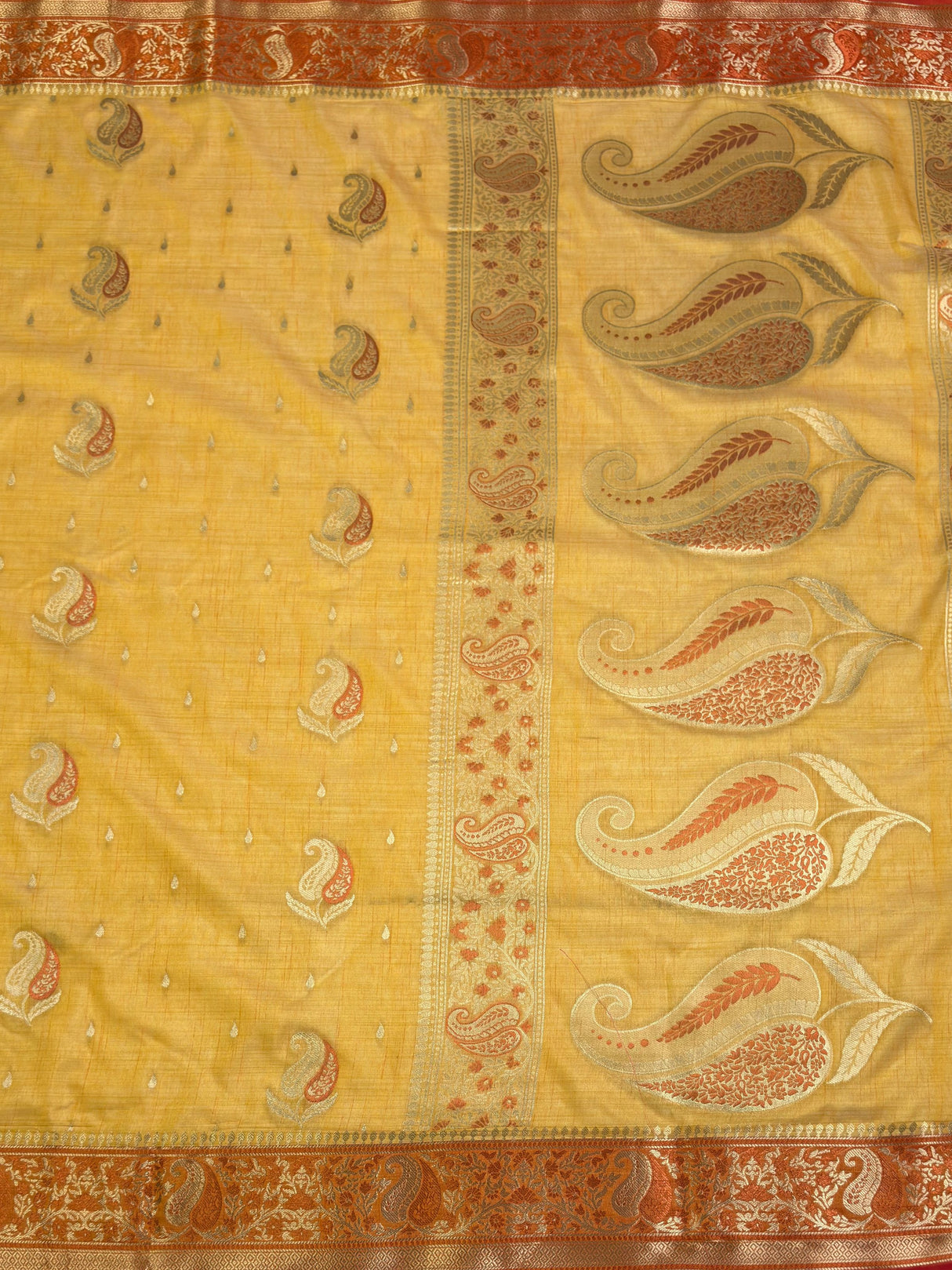 MIMOSA Saree Saree — pallu and zari work detail