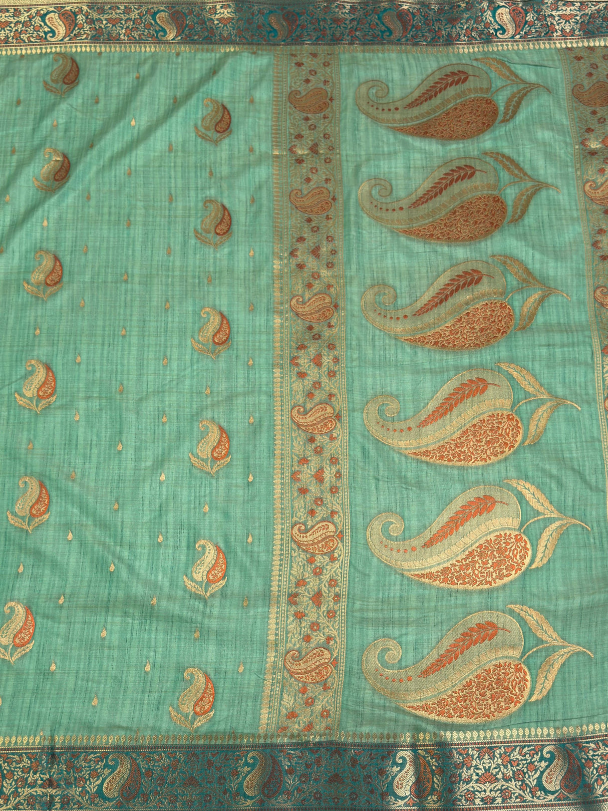 MIMOSA Saree Saree — pallu and zari work detail