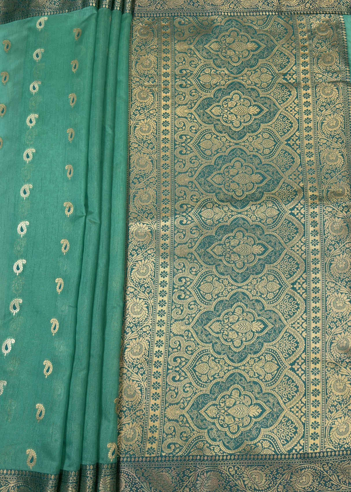 MIMOSA Rama Banarasi Art Silk Saree — pallu and zari work detail
