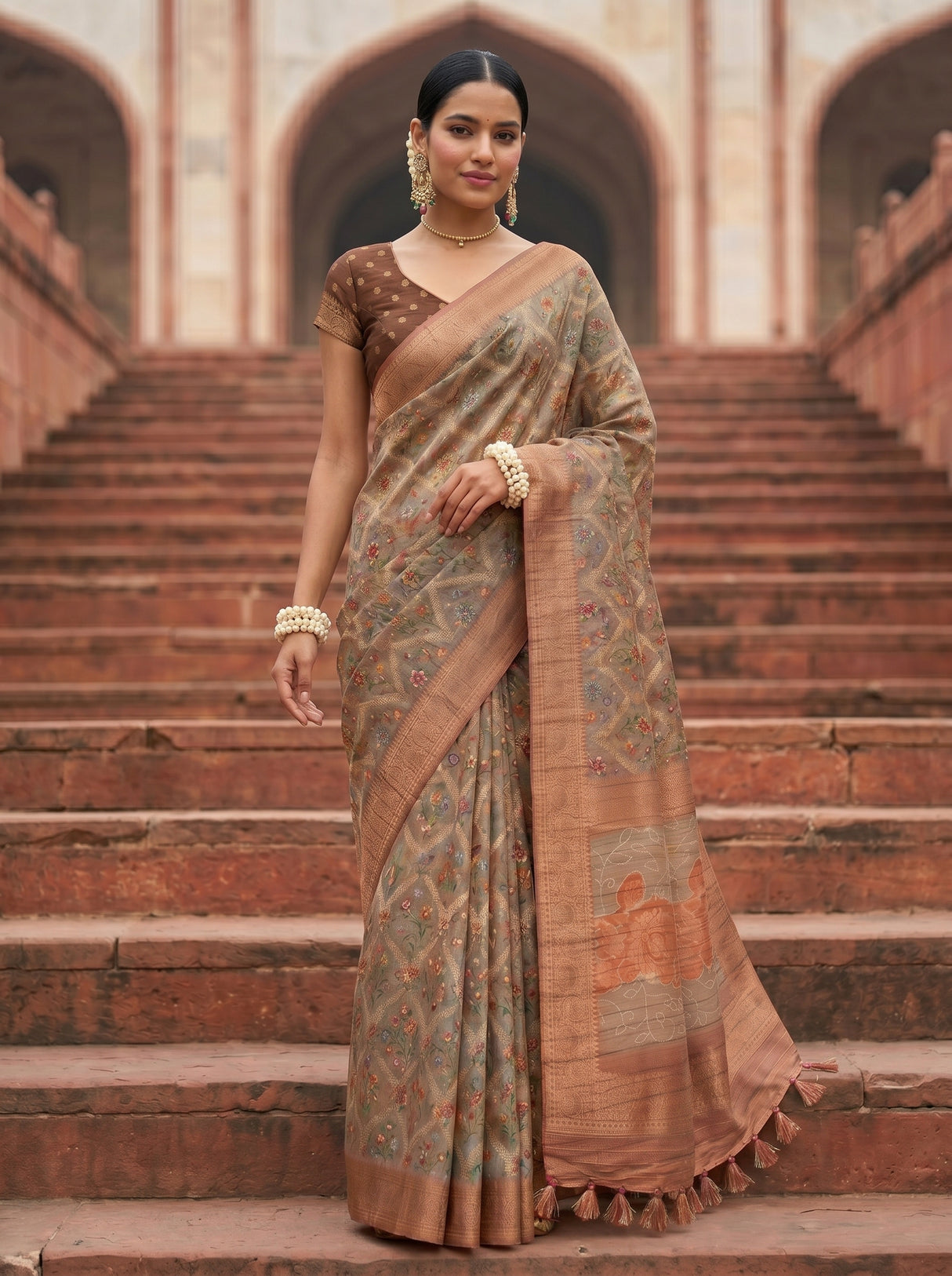 MIMOSA Saree Saree — pose 5 styling detail