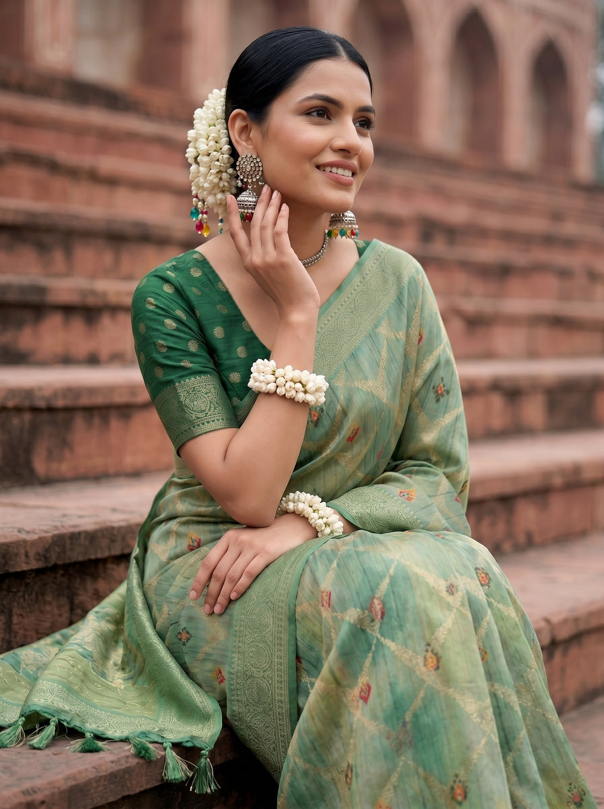 MIMOSA Saree Saree — pose 10 styling detail