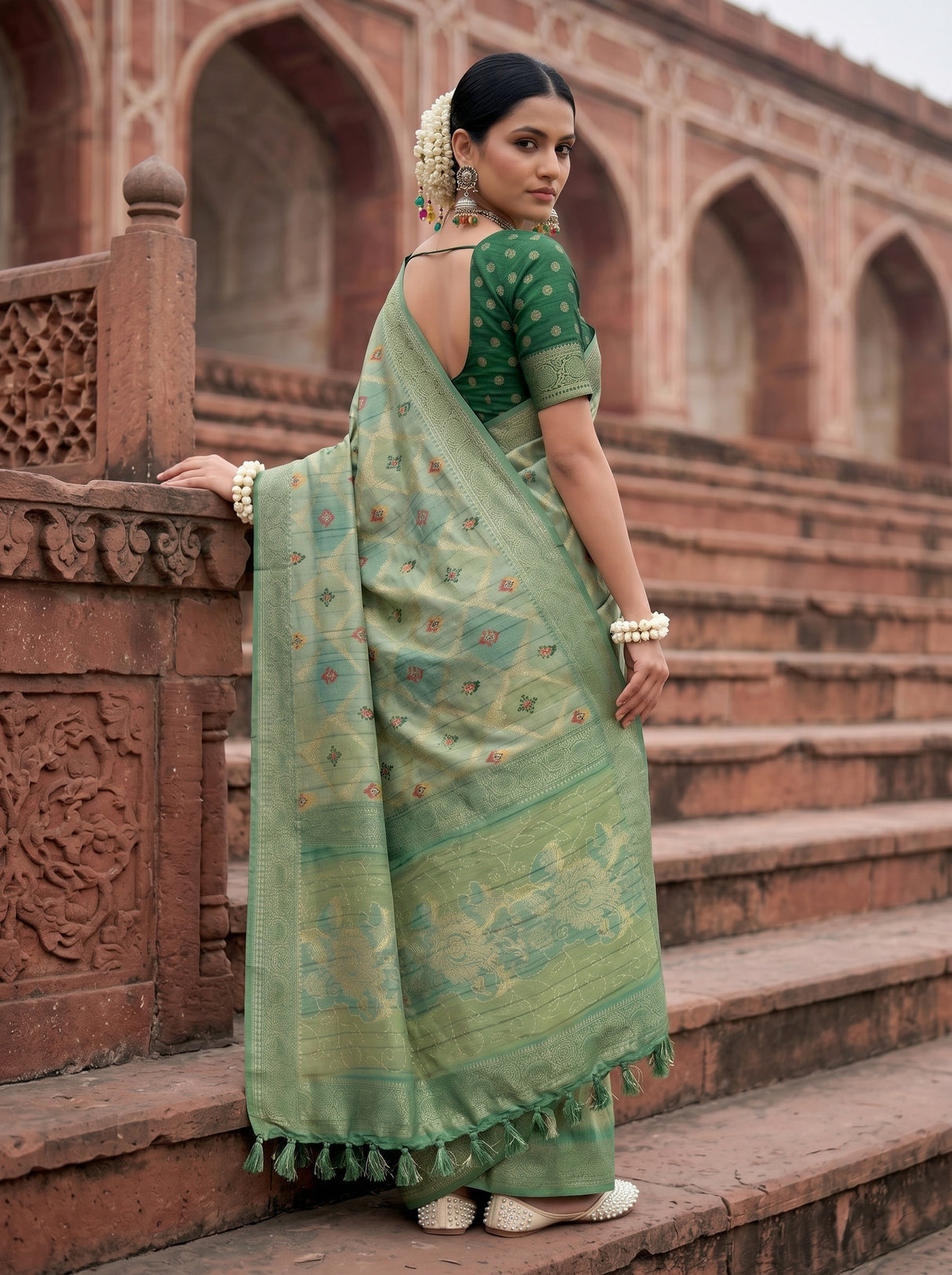 MIMOSA Saree Saree — pose 7 styling detail