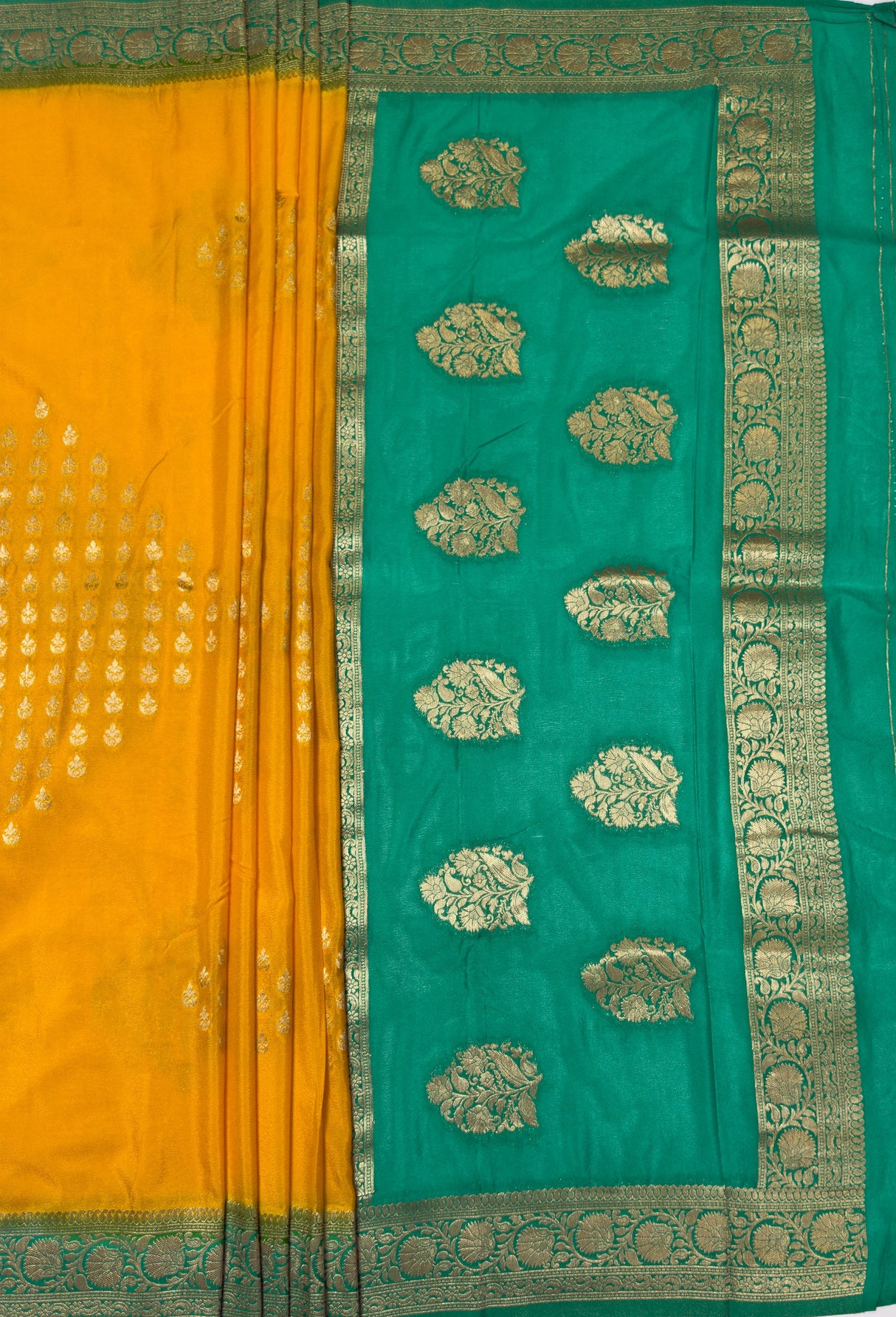 MIMOSA Gold Mysore Silk crepe Saree β pallu and zari work detail
