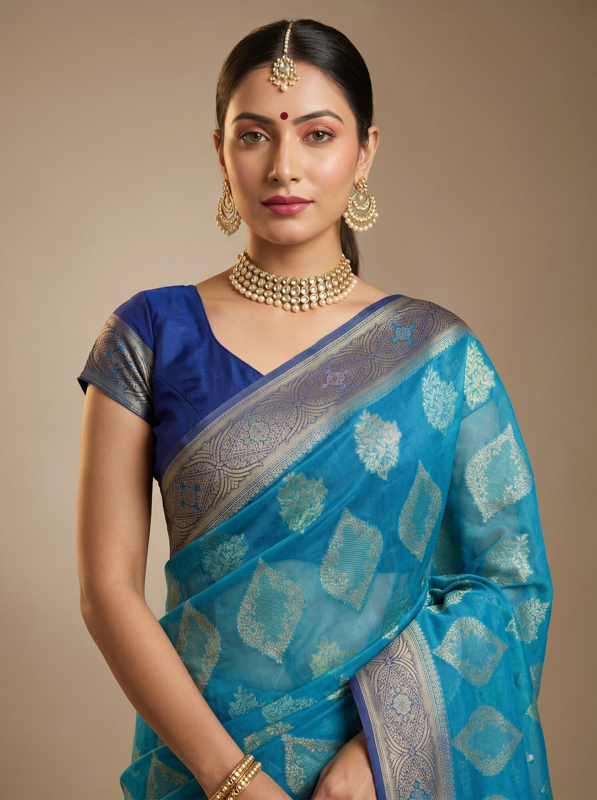 MIMOSA Saree Saree — pose 5 styling detail
