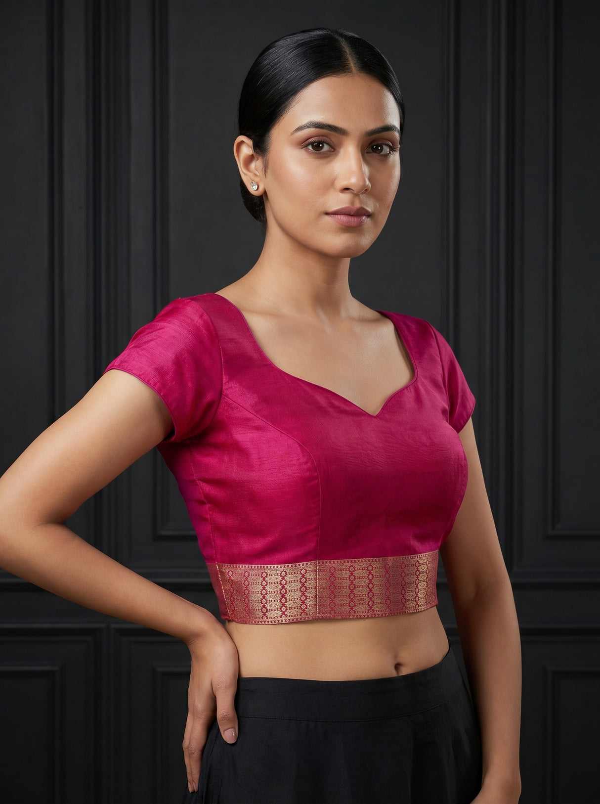 MIMOSA Peach Banarasi Linen Saree β blouse close-up
