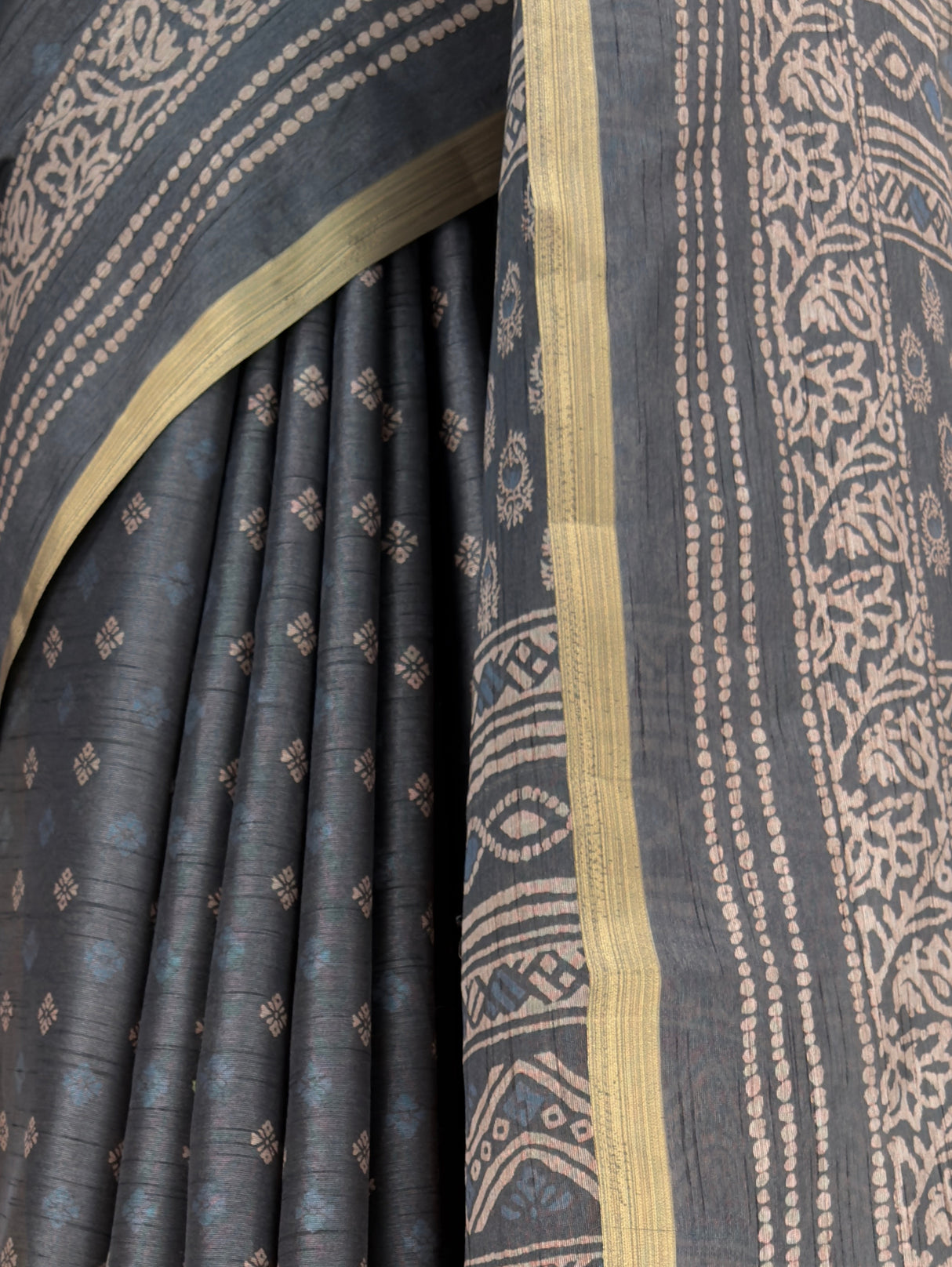 MIMOSA Saree Saree — fleets shot full lifestyle