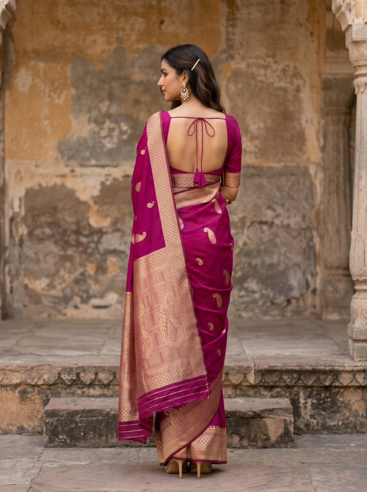 MIMOSA Saree Saree — pose 2 styling detail
