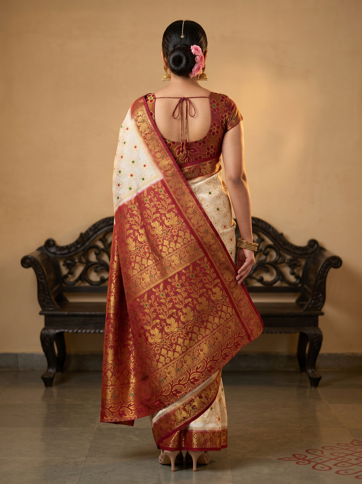 MIMOSA Saree Saree — pose 2 styling detail
