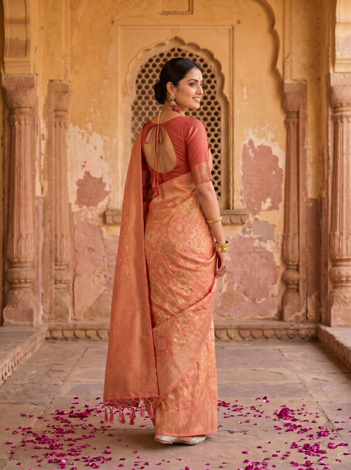 MIMOSA Saree Saree — pose 5 styling detail