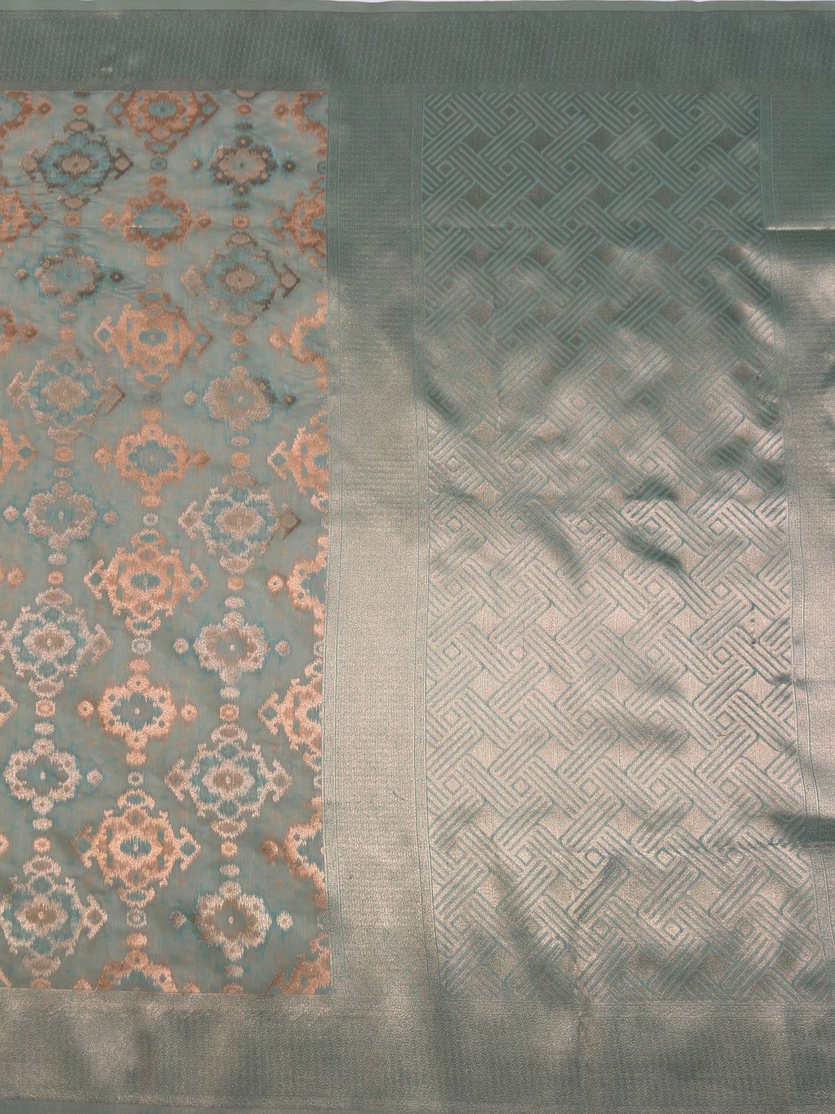 MIMOSA Saree Saree — pallu and zari work detail