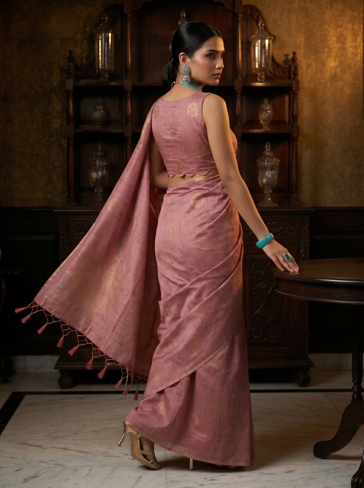 MIMOSA Saree Saree — pose 9 styling detail